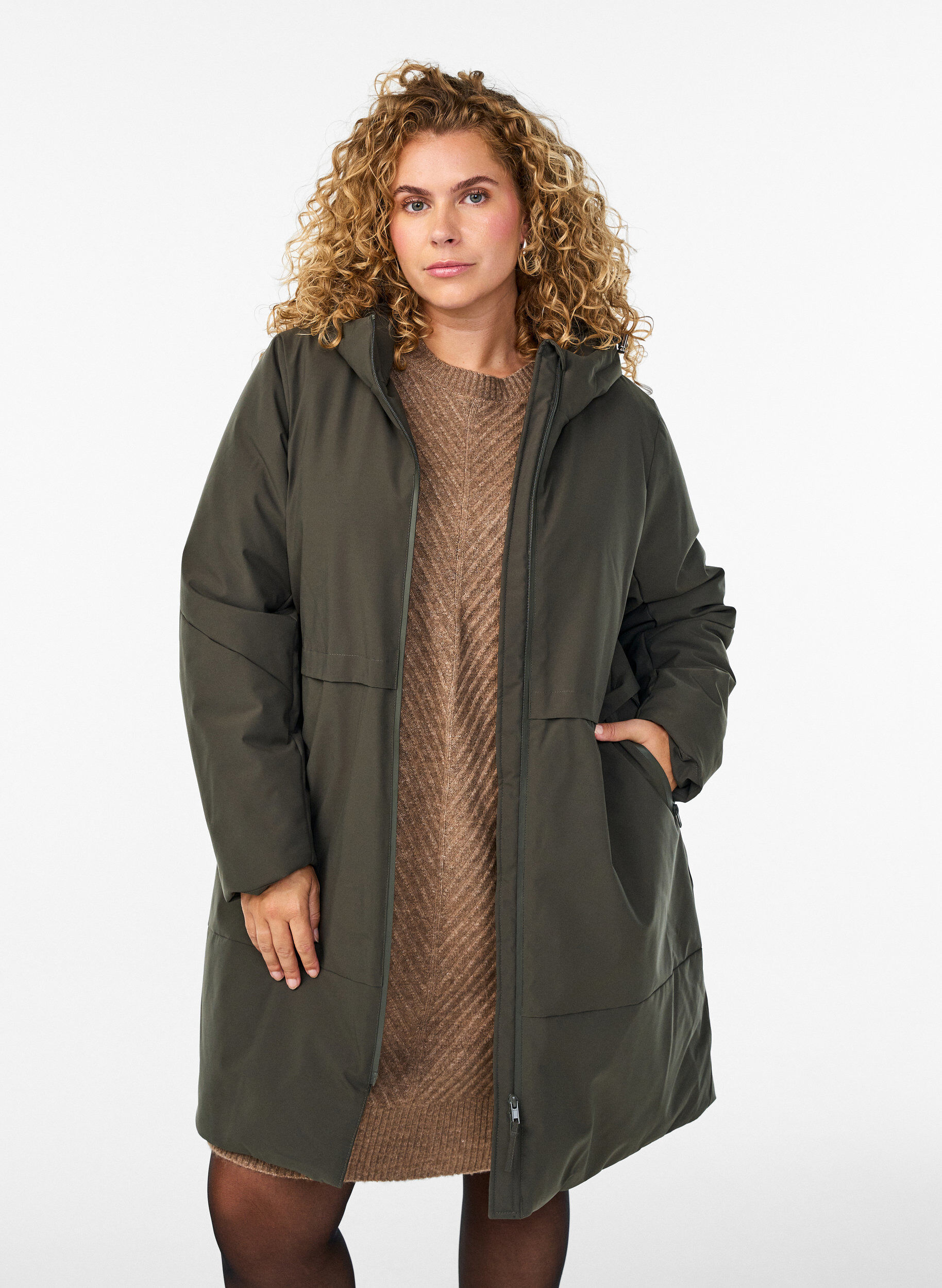 Talvitakki s&auml;&auml;dett&auml;v&auml;ll&auml; vy&ouml;t&auml;r&ouml;ll&auml;, Vihre&auml;, Model