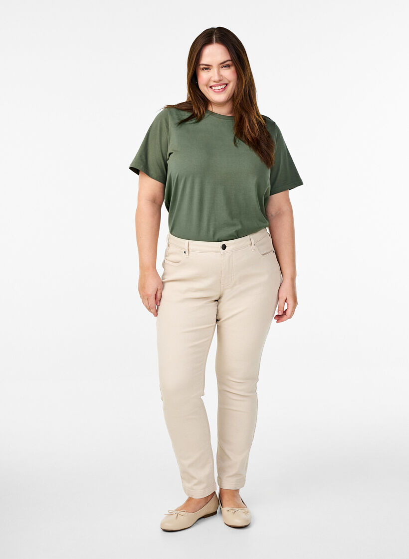 T-paita luomupuuvillasta pyöreällä kaula-aukolla, Thyme, Model image number 2