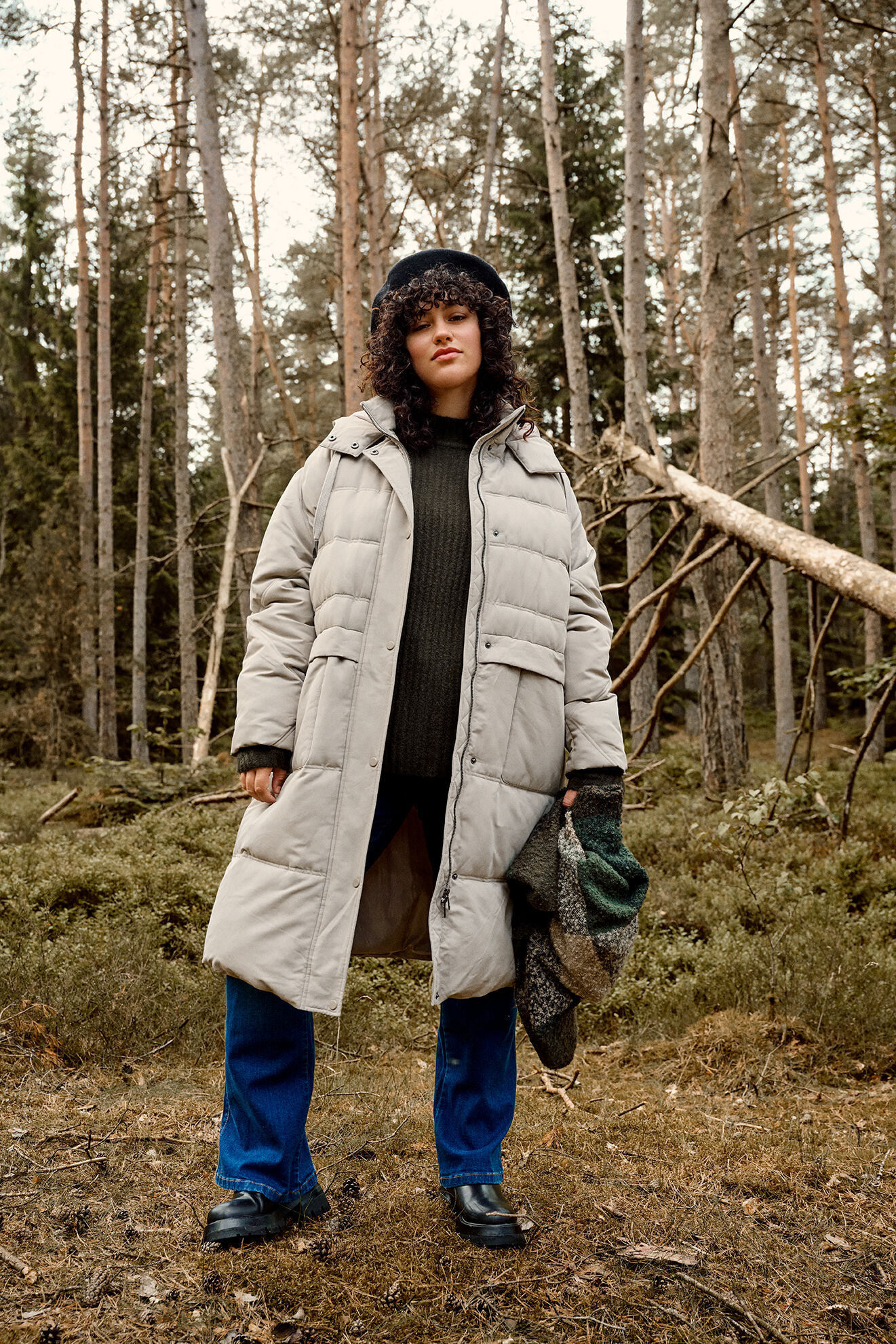 Zizzi Pitk&auml;t puffer-takit, , Model