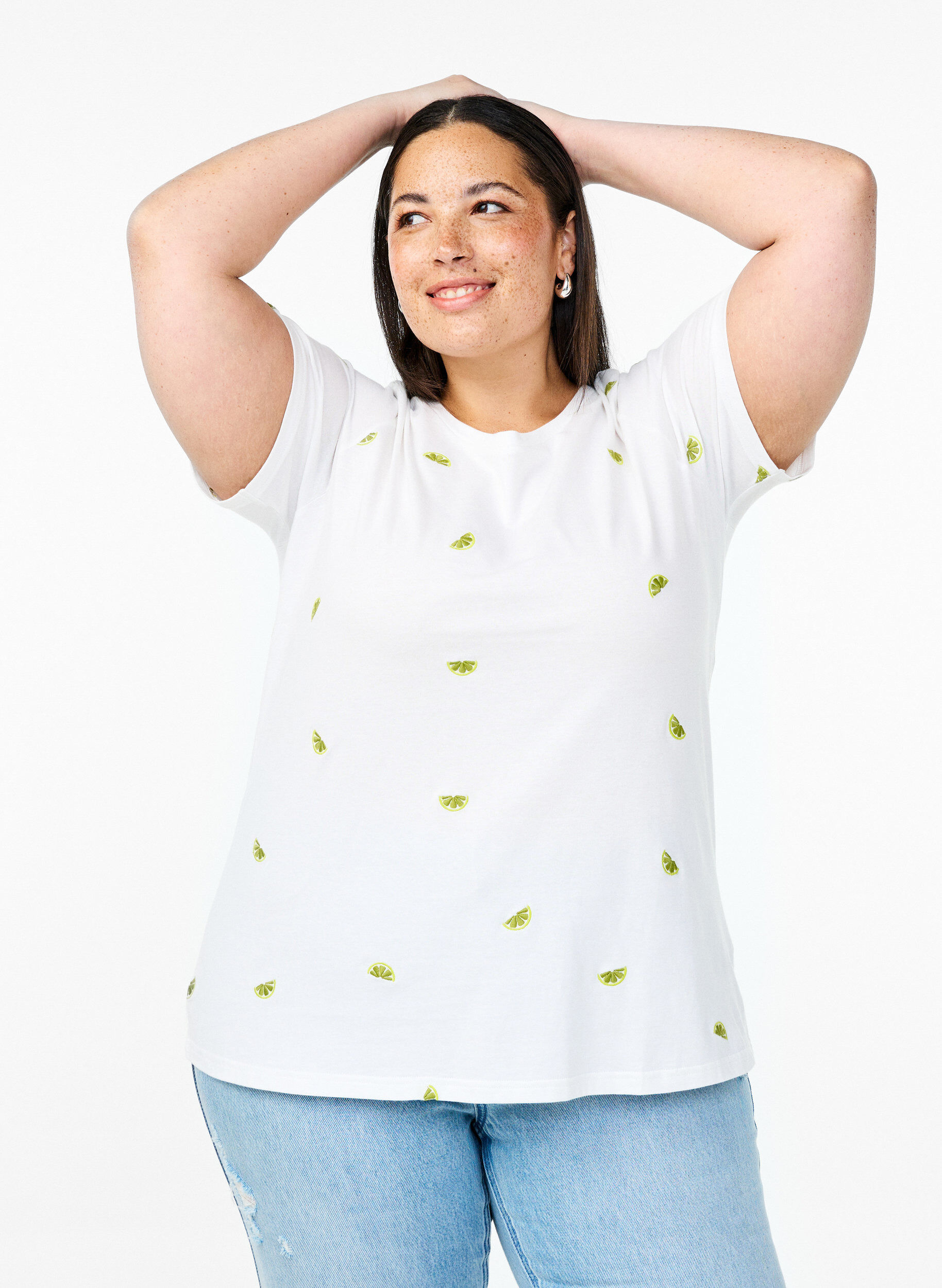 Zizzi Luomupuuvillainen T-paita kirjailuilla kuvioilla, Valkoinen, Model image number 0