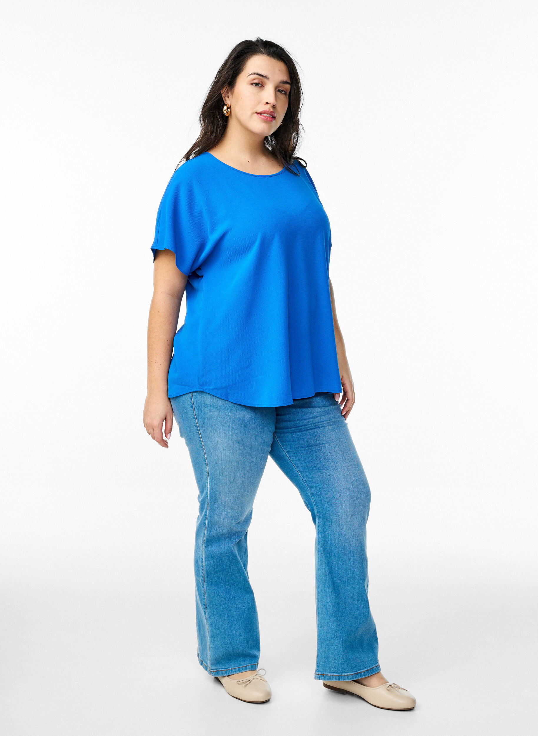 ZizziLyhythihainen pusero py&ouml;re&auml;ll&auml; p&auml;&auml;ntiell&auml;, Sininen, Model image number 1