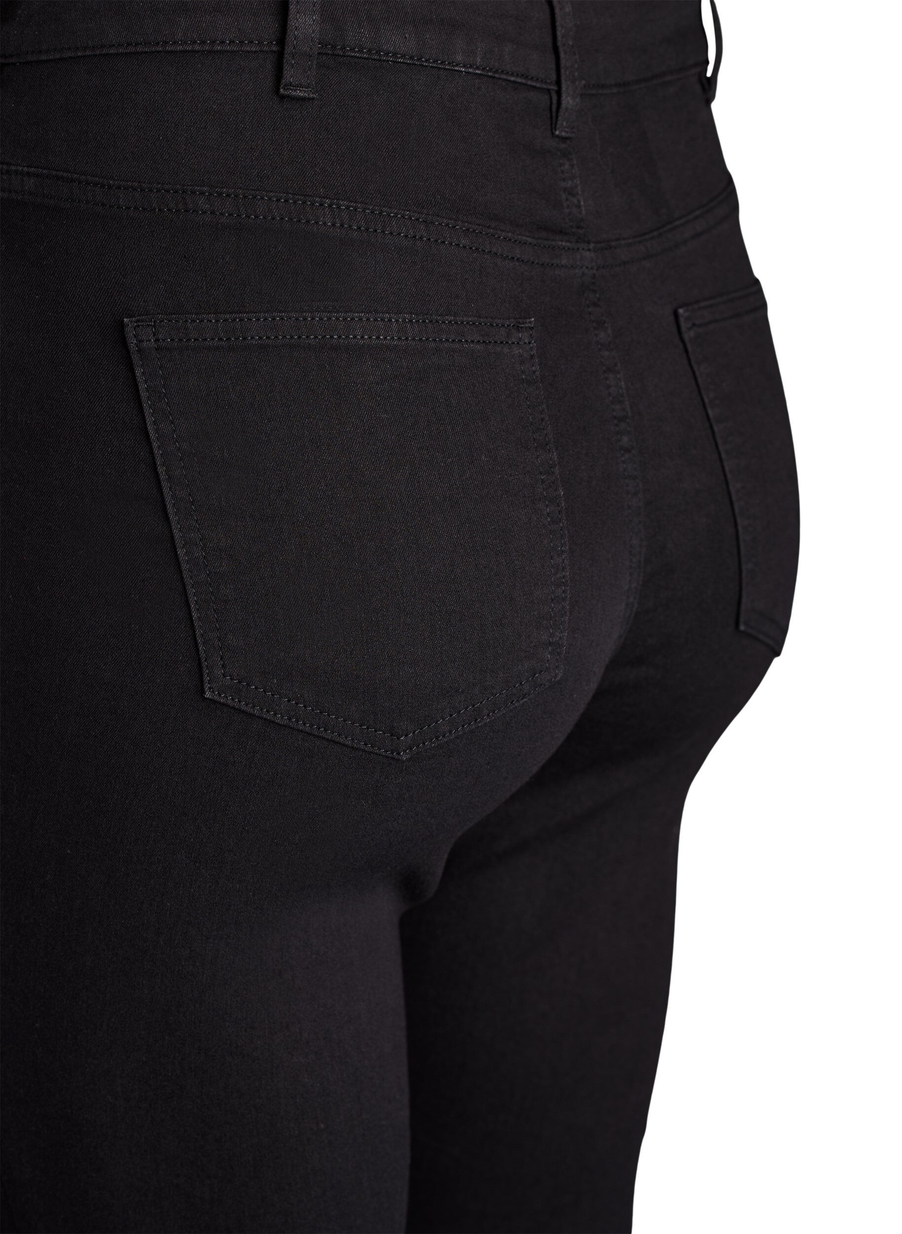 ZizziAmy korkea vy&ouml;t&auml;r&ouml;iset super slim fit -farkut, Musta, Packshot image number 3