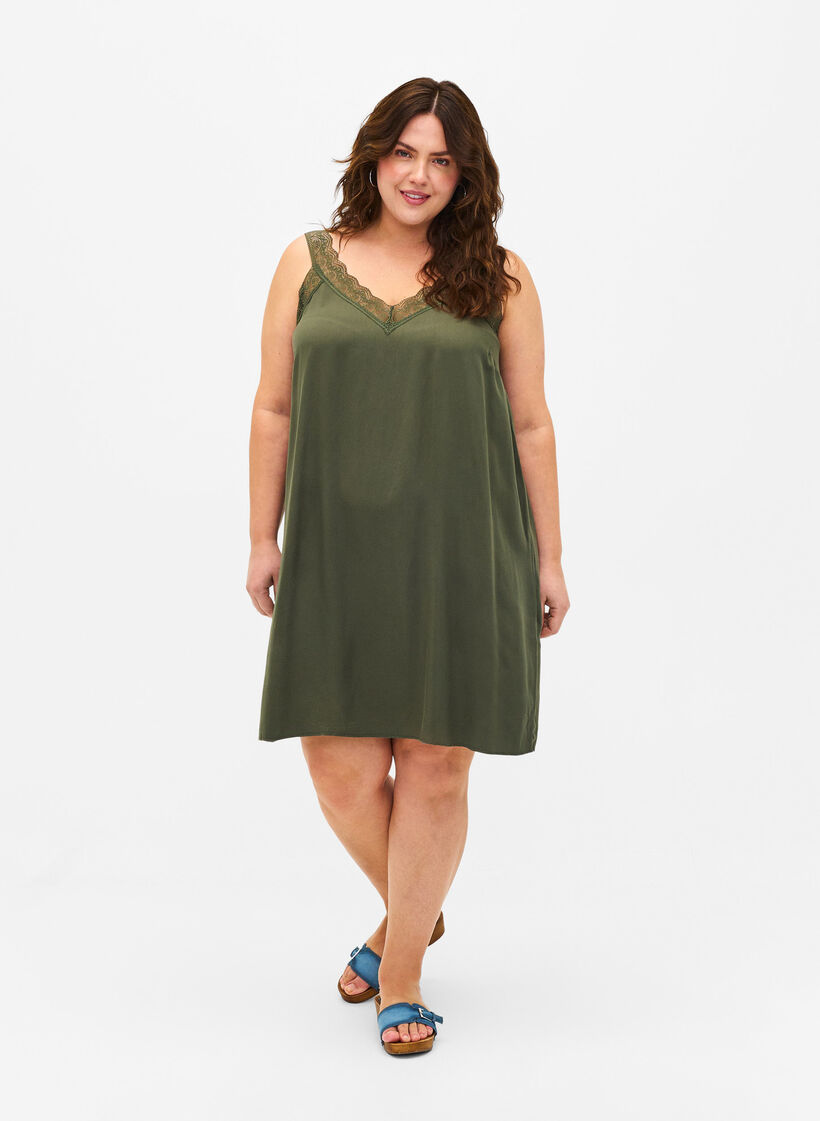 Viskoosinen olkainmekko, jossa on pitsiä, Thyme, Model image number 2