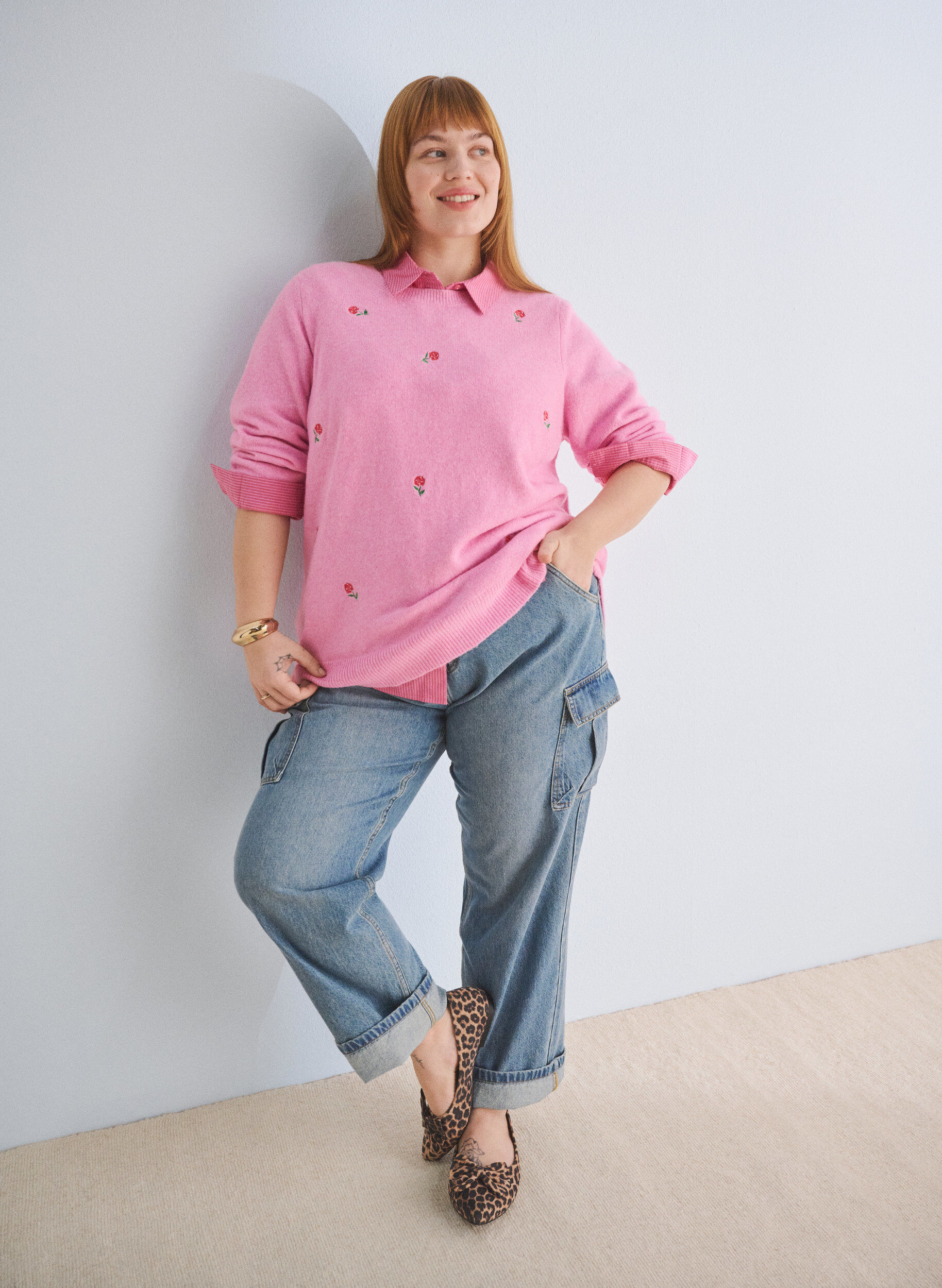 Zizzi V&auml;lj&auml;sti istuvat farkut, joissa on reisitaskut, Light blue, Image image number 0