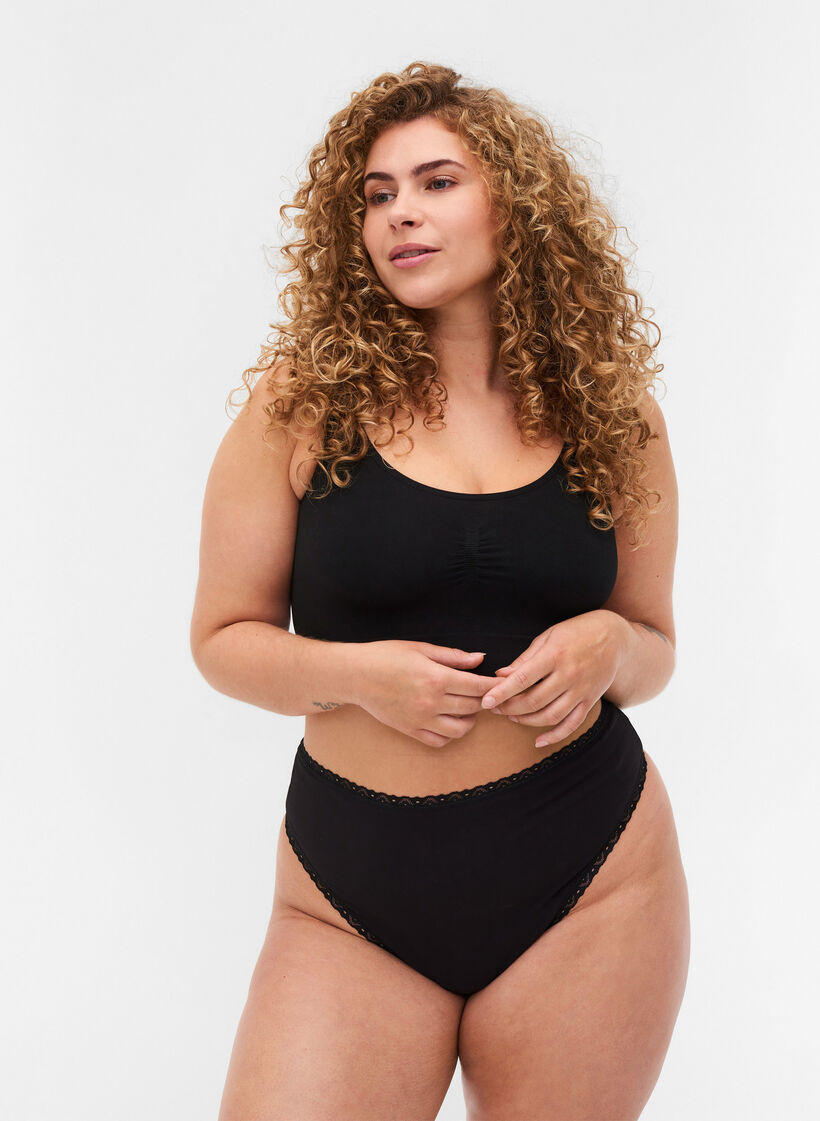 3 kpl g-stringejä pitsireunuksella , Black, Model image number 0