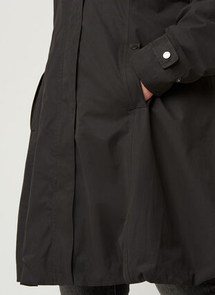 Takki taskuilla ja hupulla, Black, Model image number 2