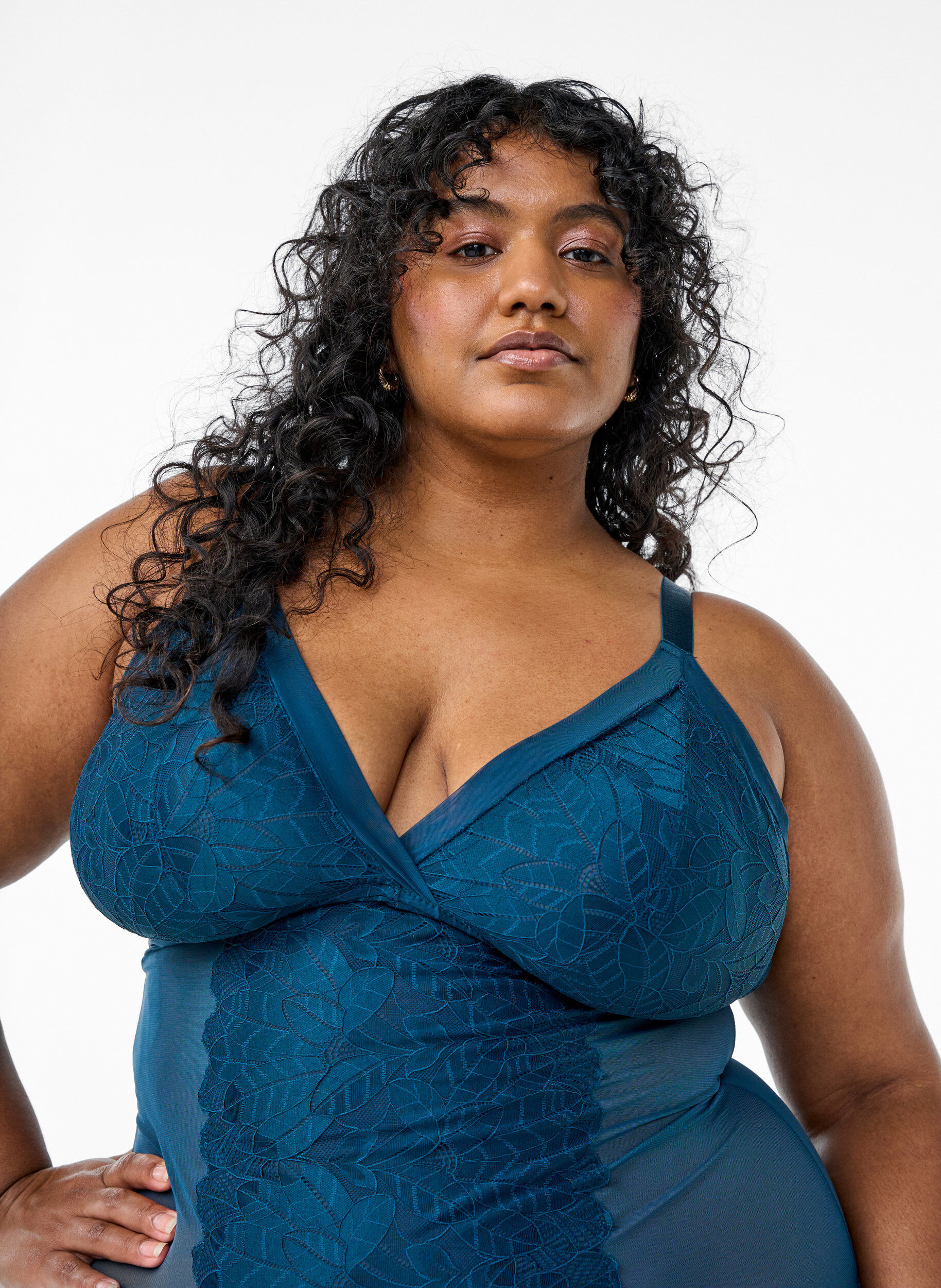 Zizzi Body pitsikoristeilla ja verkkokankaalla, Sininen, Model image number 2