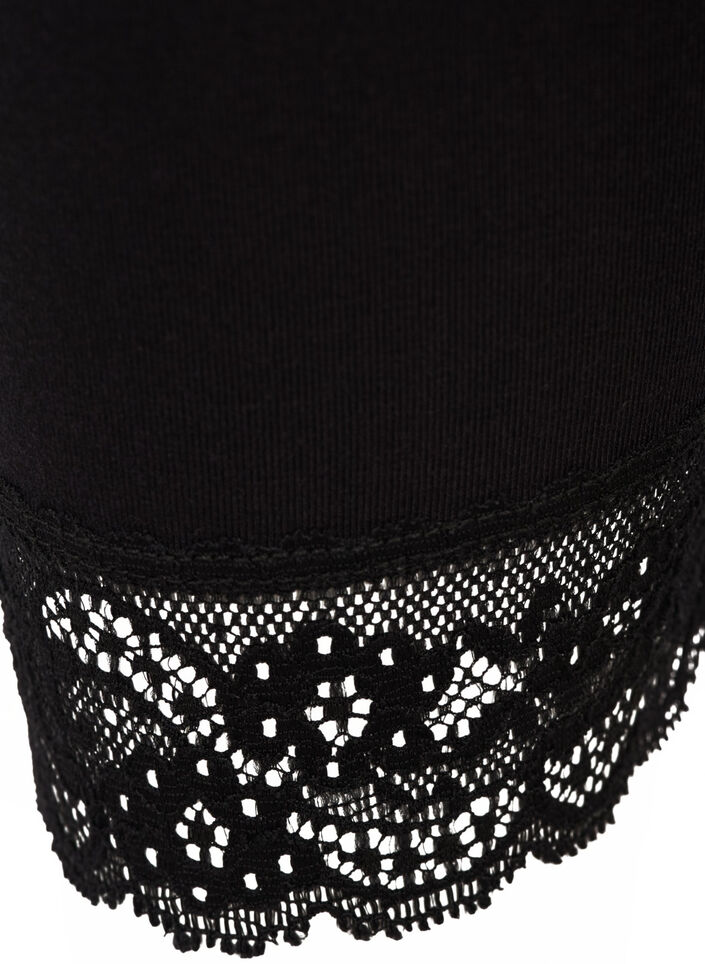 Perusmalliset 3/4-leggingsit pitsilahkeilla, Musta, Packshot image number 2