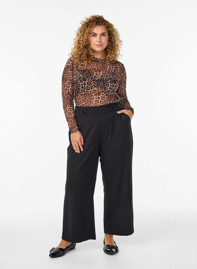 V&auml;lj&auml;t housut taskuilla, Musta, Model image number 0