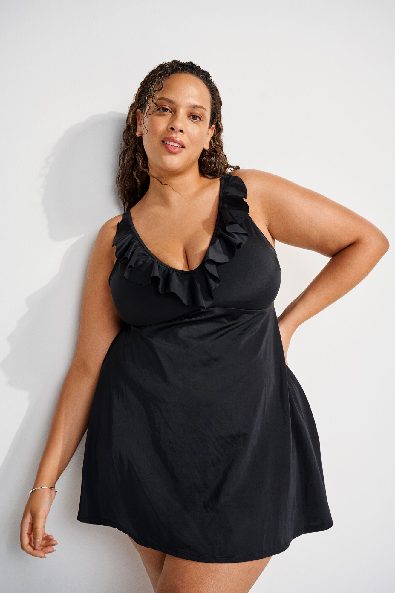 Rypytetty uimapuku, , Model