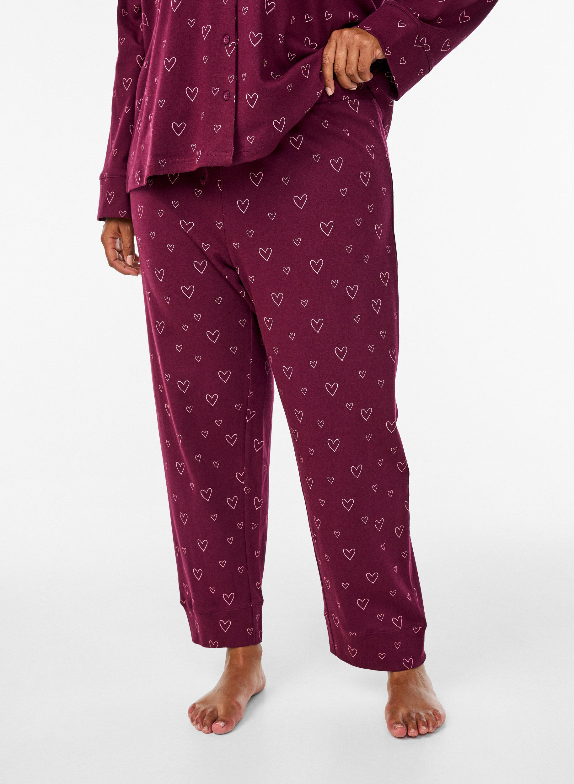 ZizziPuuvillapjama -housut korkealla vy&ouml;t&auml;r&ouml;ll&auml;, Punainen, Model image number 2