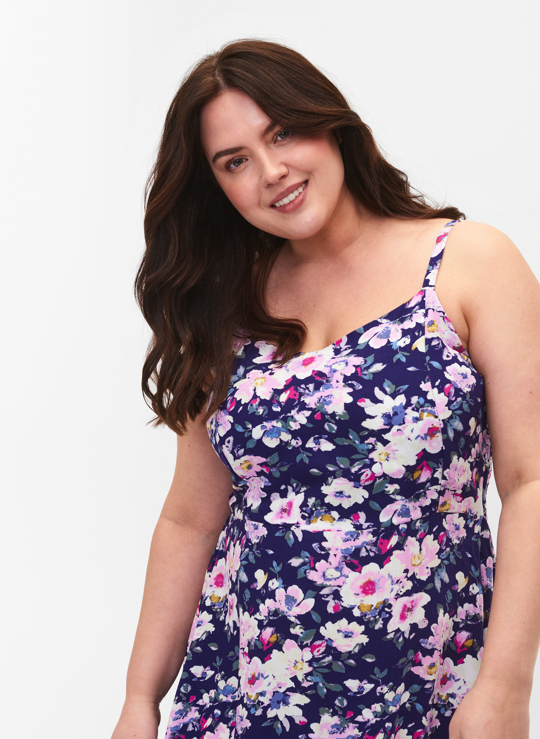 Zizzi Kukallinen viskoosimekko naruolkaimilla ja smokkirypytyksell&auml;, Blue Flower, Model image number 3