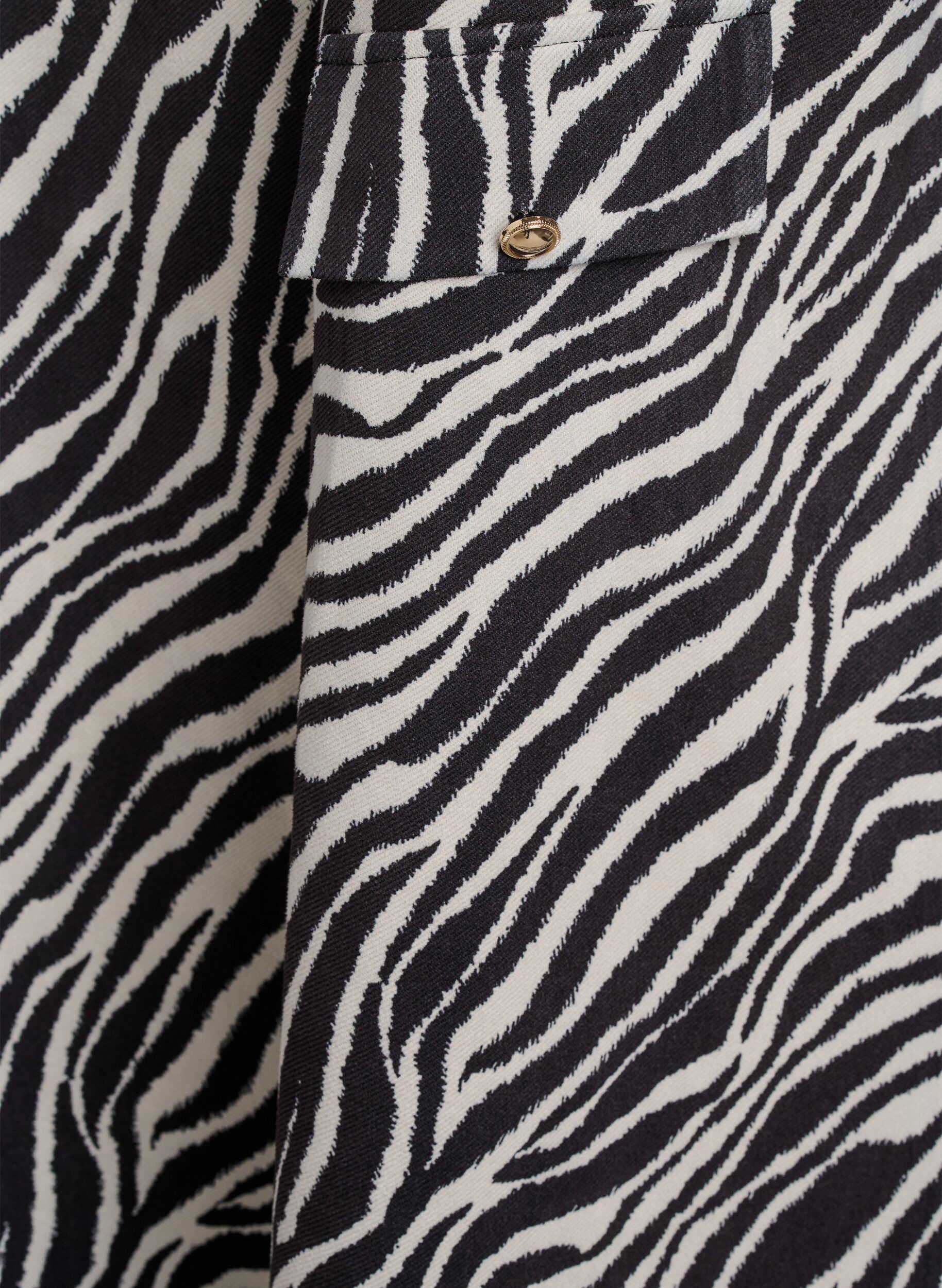 Zizzi Lyhyt A-linjainen mekko 7/8-hihoilla, Musta, Packshot image number 3