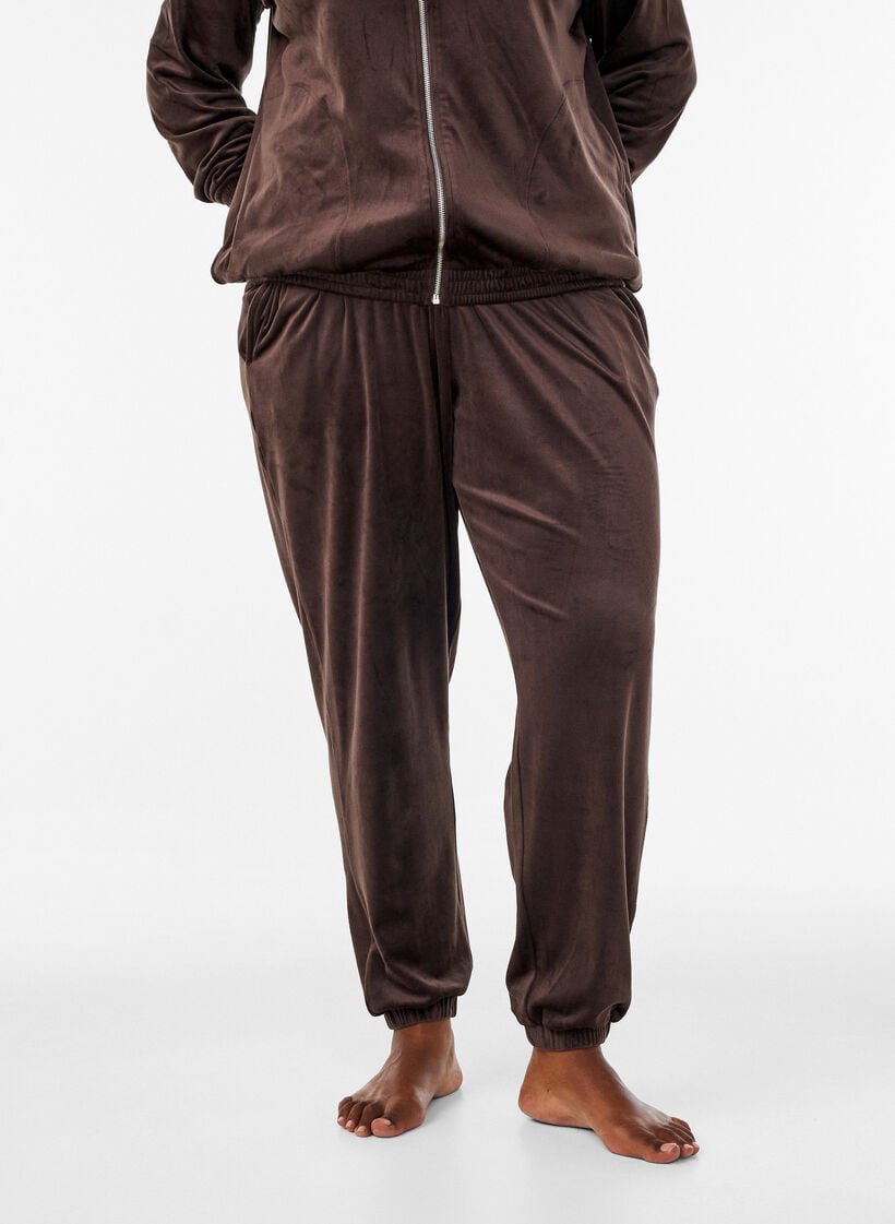 Rennot velourhousut, Ruskea, Model image number 2