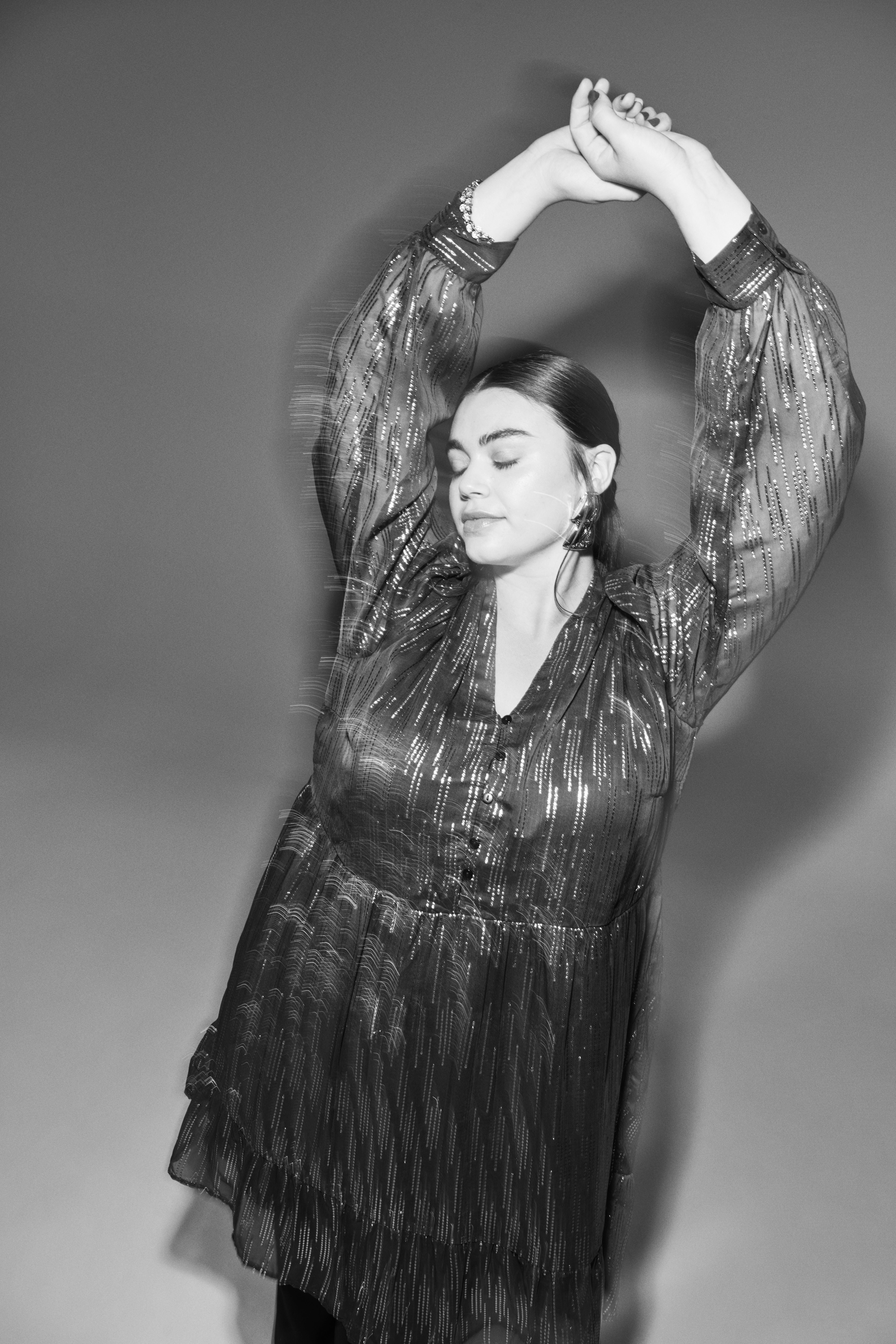 Zizzi Kjole med glimmer, , Model