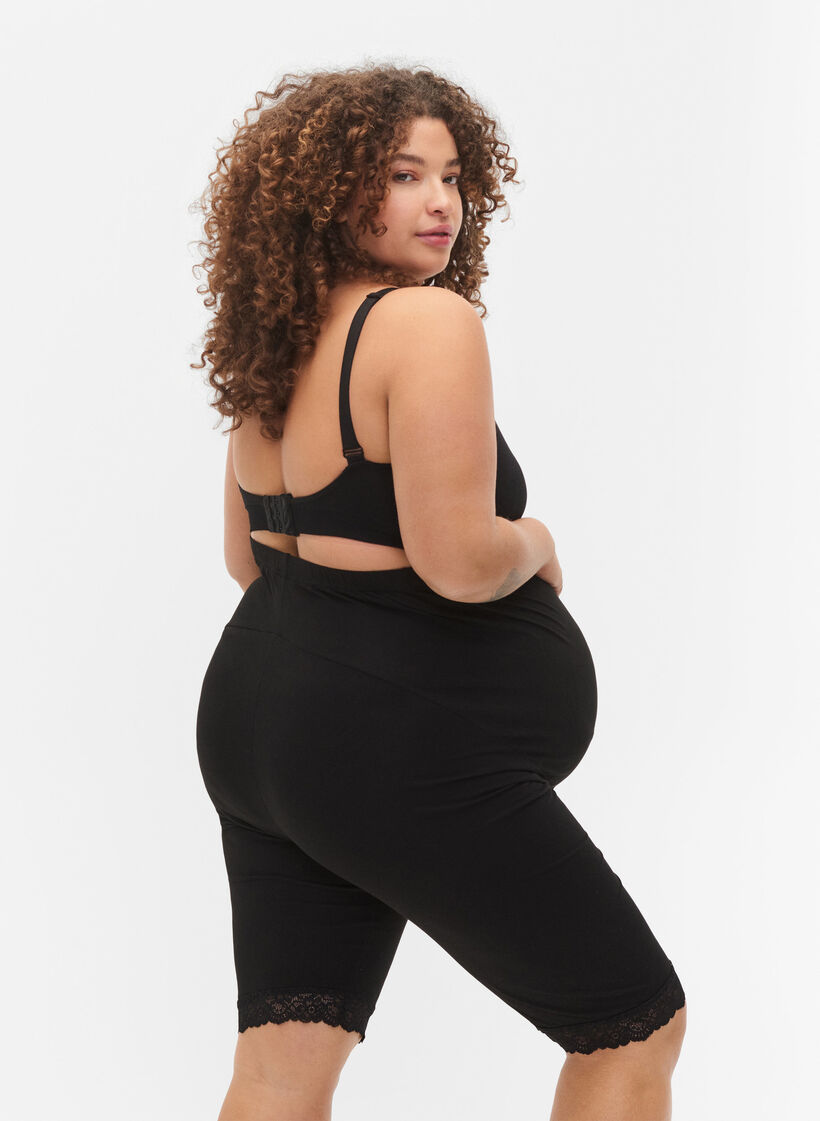 Äitiyspyöräilyshortsit pitsireunoilla, Black, Model image number 1