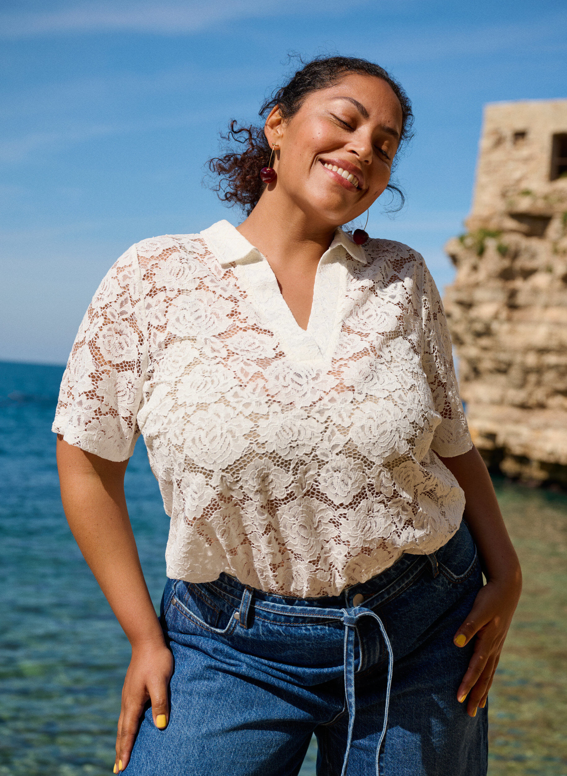 Zizzi Pitsipusero kauluksella ja V-p&auml;&auml;ntiell&auml;, Vanilja, Image image number 0