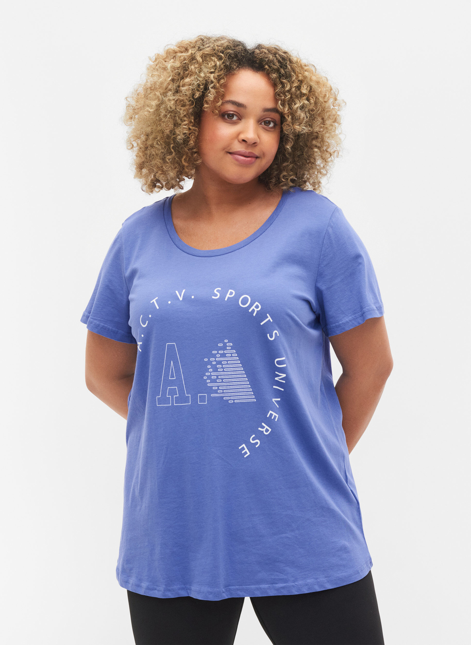 Zizzi Treenipaita printill&auml;, Very Peri A.C.T.V, Model image number 0