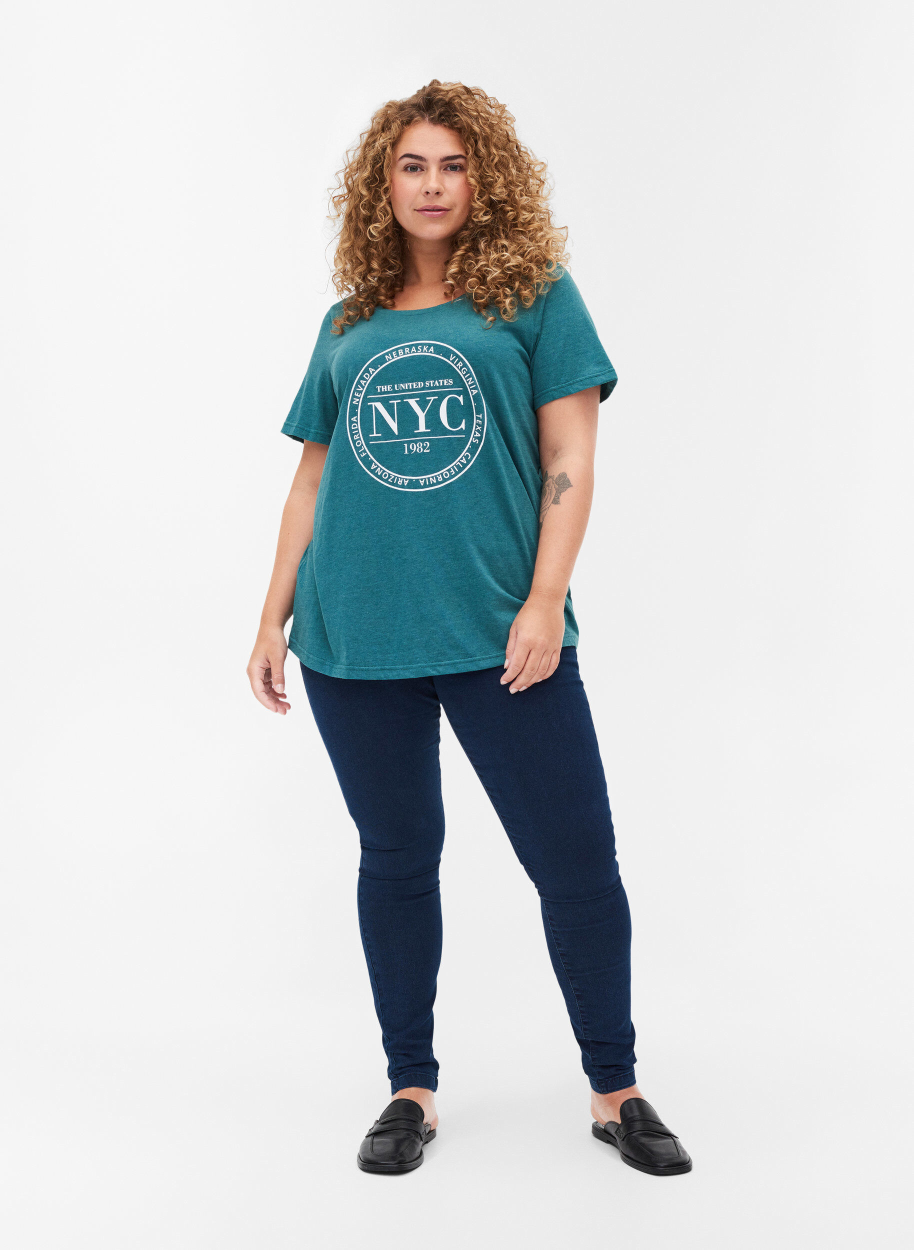 Zizzi Meleerattu t-paita painatuksella ja lyhyill&auml; hihoilla, Pacific Mel., Model image number 2