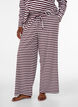 Raidalliset pyjamahousut korkealla vy&ouml;t&auml;r&ouml;ll&auml; ja leveill&auml; lahkeilla, Punainen, Model image number 2