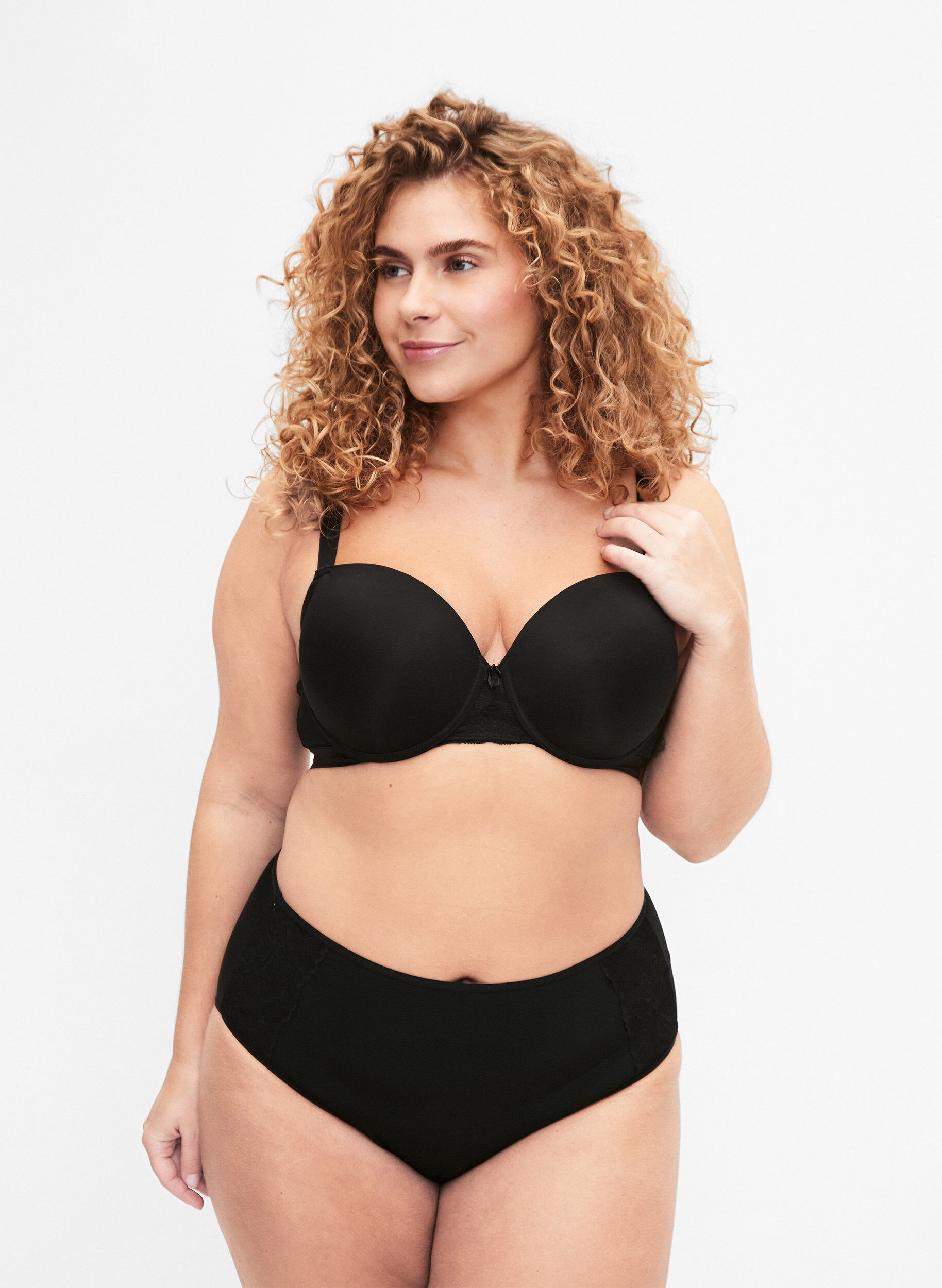 2-pack alushousut, joissa on normaali vy&ouml;t&auml;r&ouml;, Musta, Model