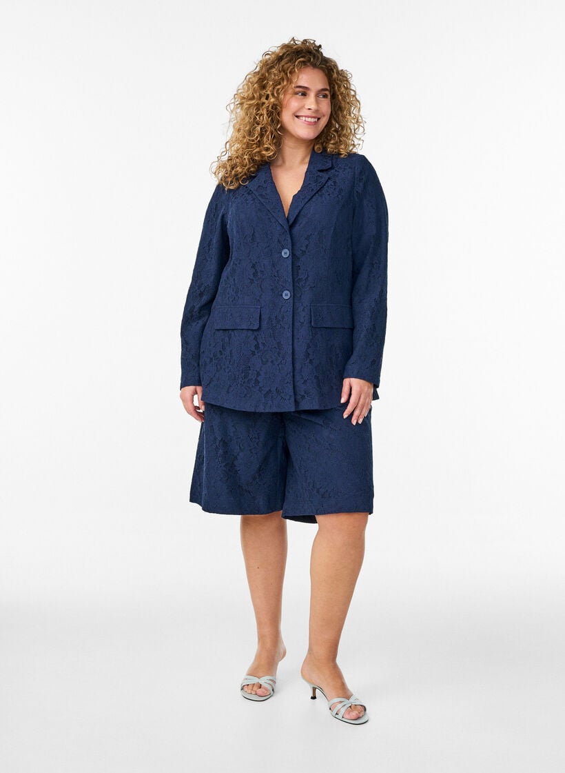 Korkeavy&ouml;t&auml;r&ouml;iset pitsi-bermudashortsit, Sininen, Model image number 1