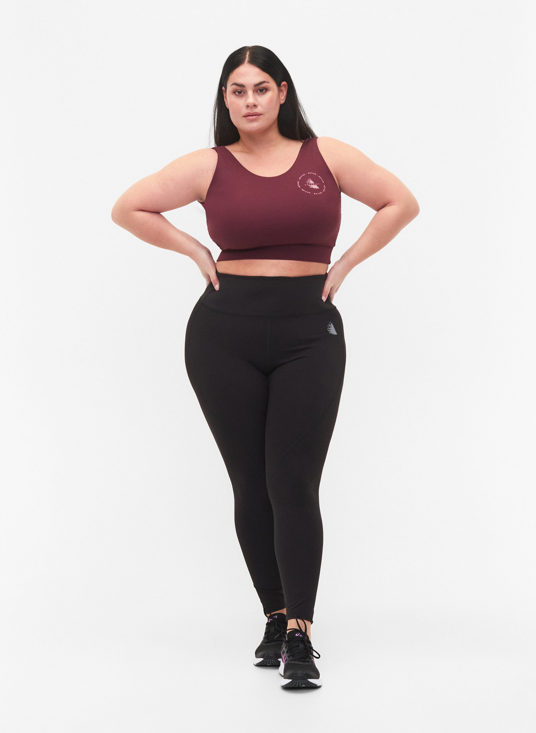 Zizzi CORE, MID SUPPORT SPORTS BRA - Urheilurintaliivit, Fig, Model image number 2