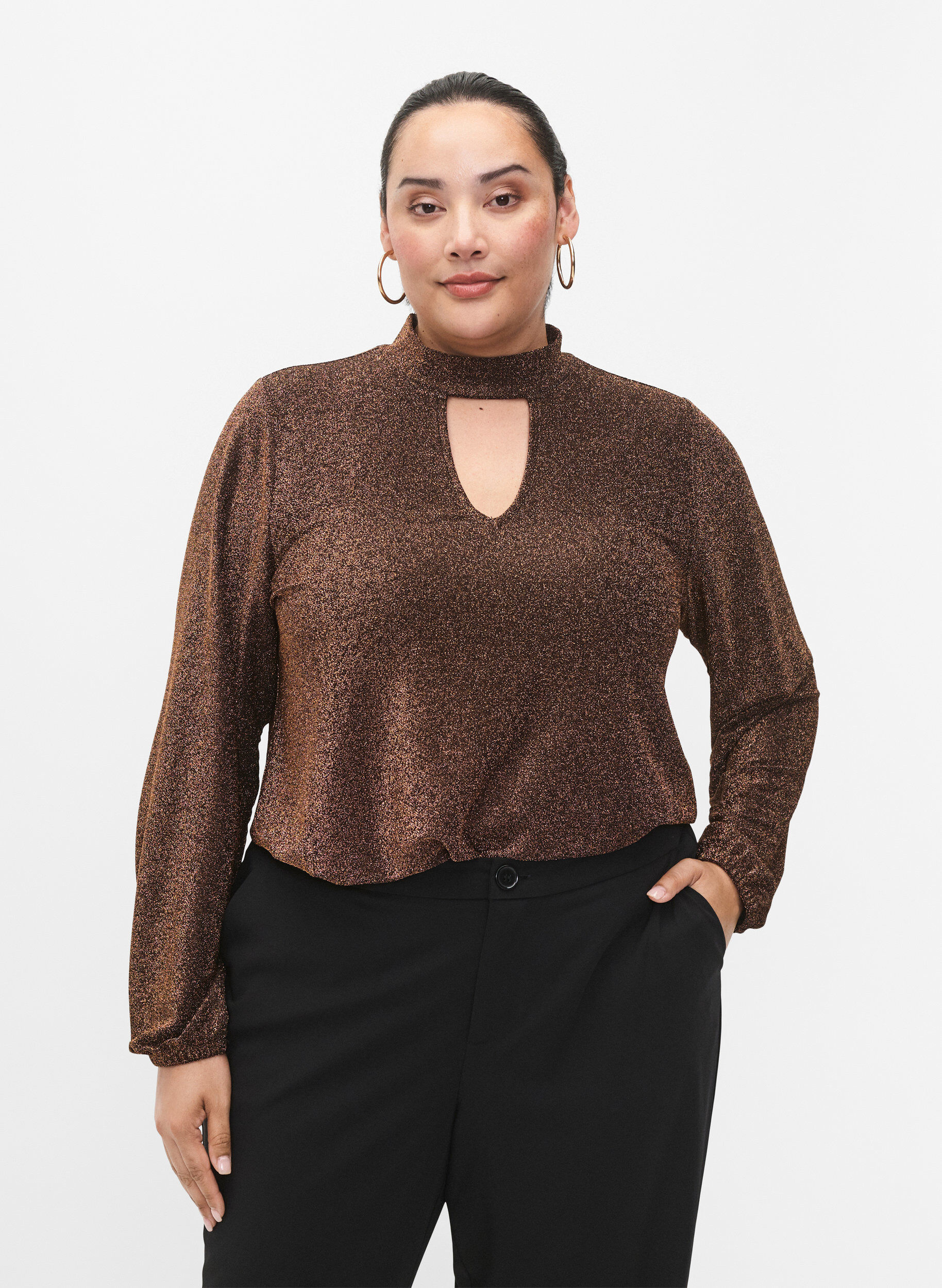 ZizziPitk&auml;hihainen glitteripusero, jossa py&ouml;re&auml; kaula-aukko ja V-yksityiskohta, Black Copper, Model image number 0