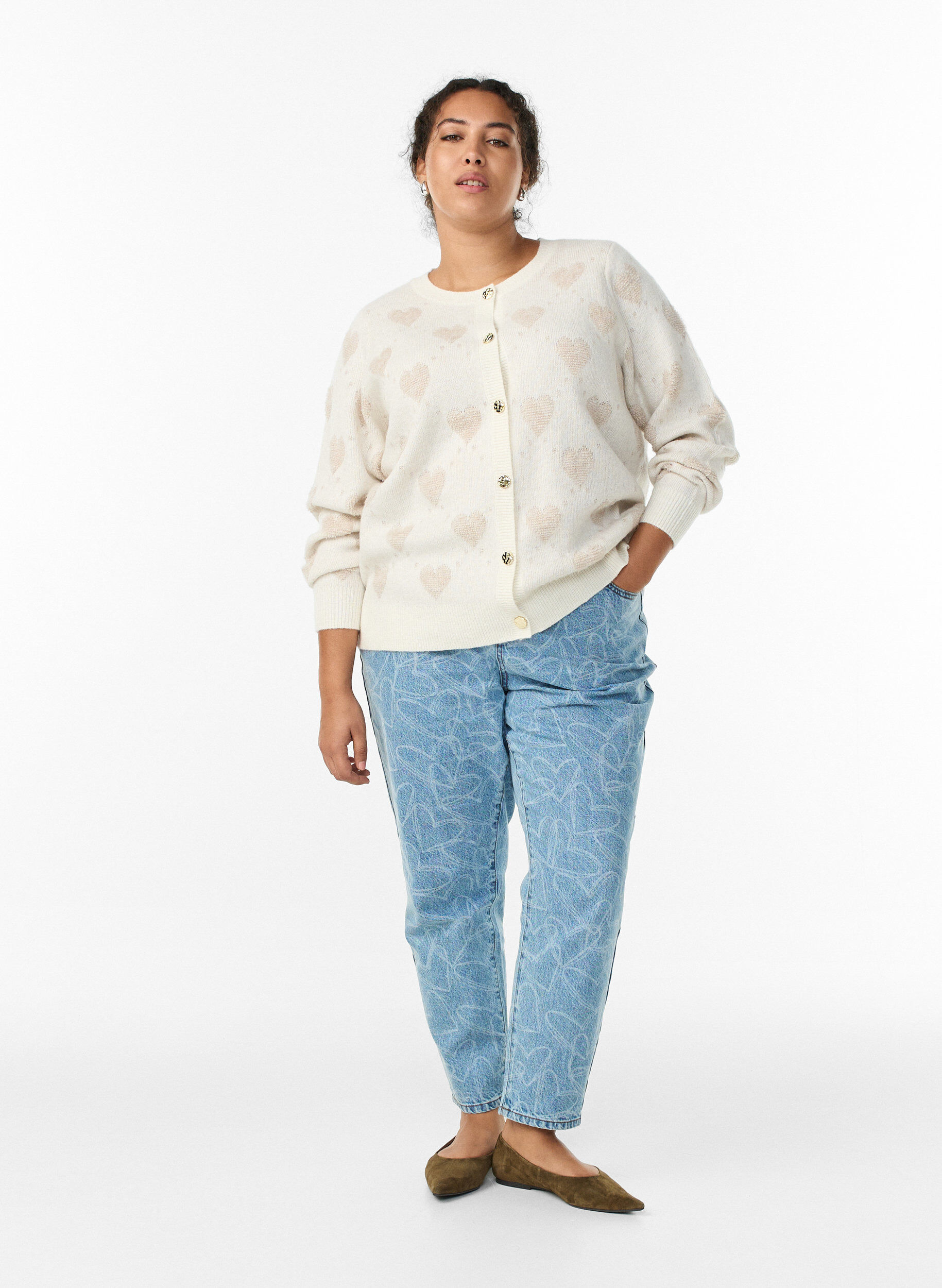 Zizzi Neuletakki, jossa on syd&auml;mi&auml; ja kultaiset napit, Beige, Model image number 1