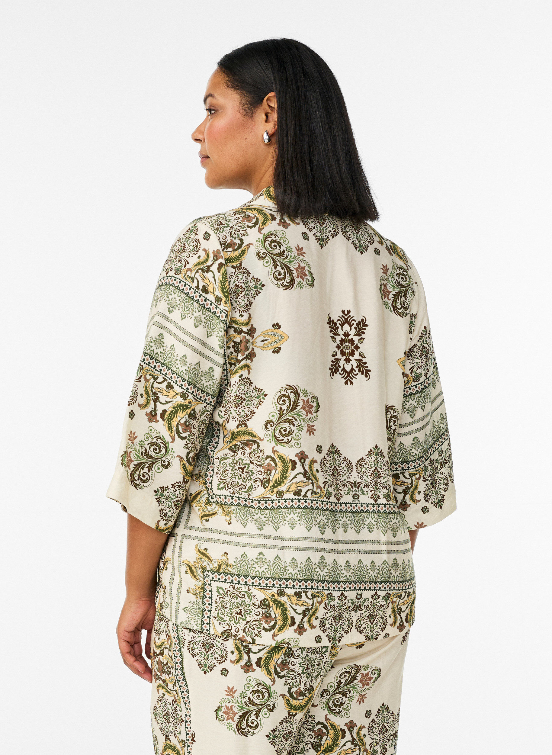 Zizzi Kuvioitu viskoosipusero 3/4-hihoilla, Vihre&auml;, Model image number 2