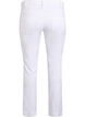 Slim fit Emily-farkut normaalilla vy&ouml;t&auml;r&ouml;ll&auml;, Valkoinen, Packshot image number 1