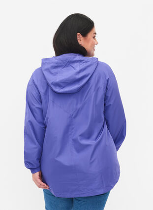 Lyhyt takki hupulla ja säädettävällä helmalla, Purple Opulence, Model image number 1
