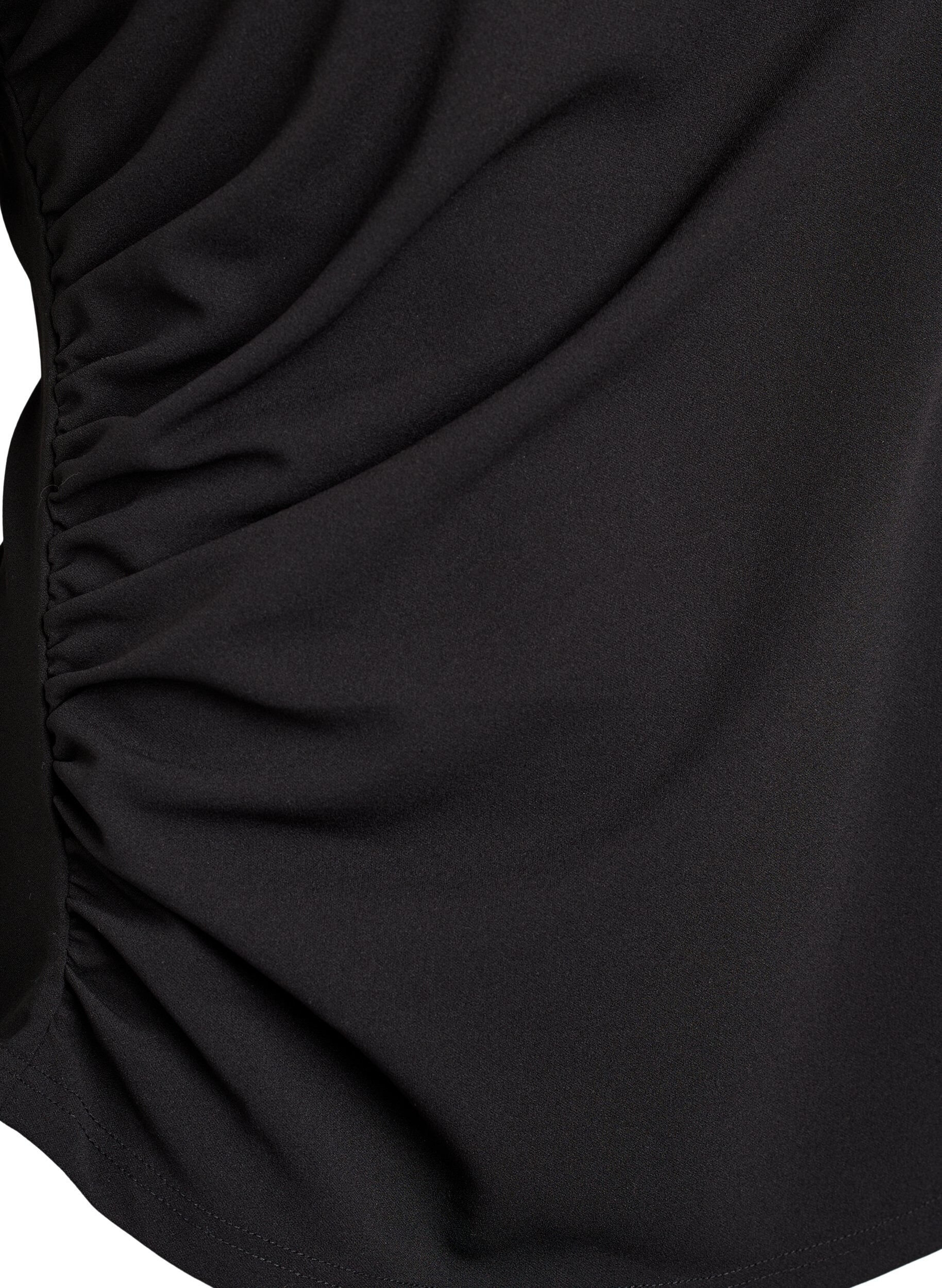 Zizzi Lyhythihainen pusero rypytyksill&auml; ja ep&auml;symmetrisell&auml; helmalla, Musta, Packshot image number 3