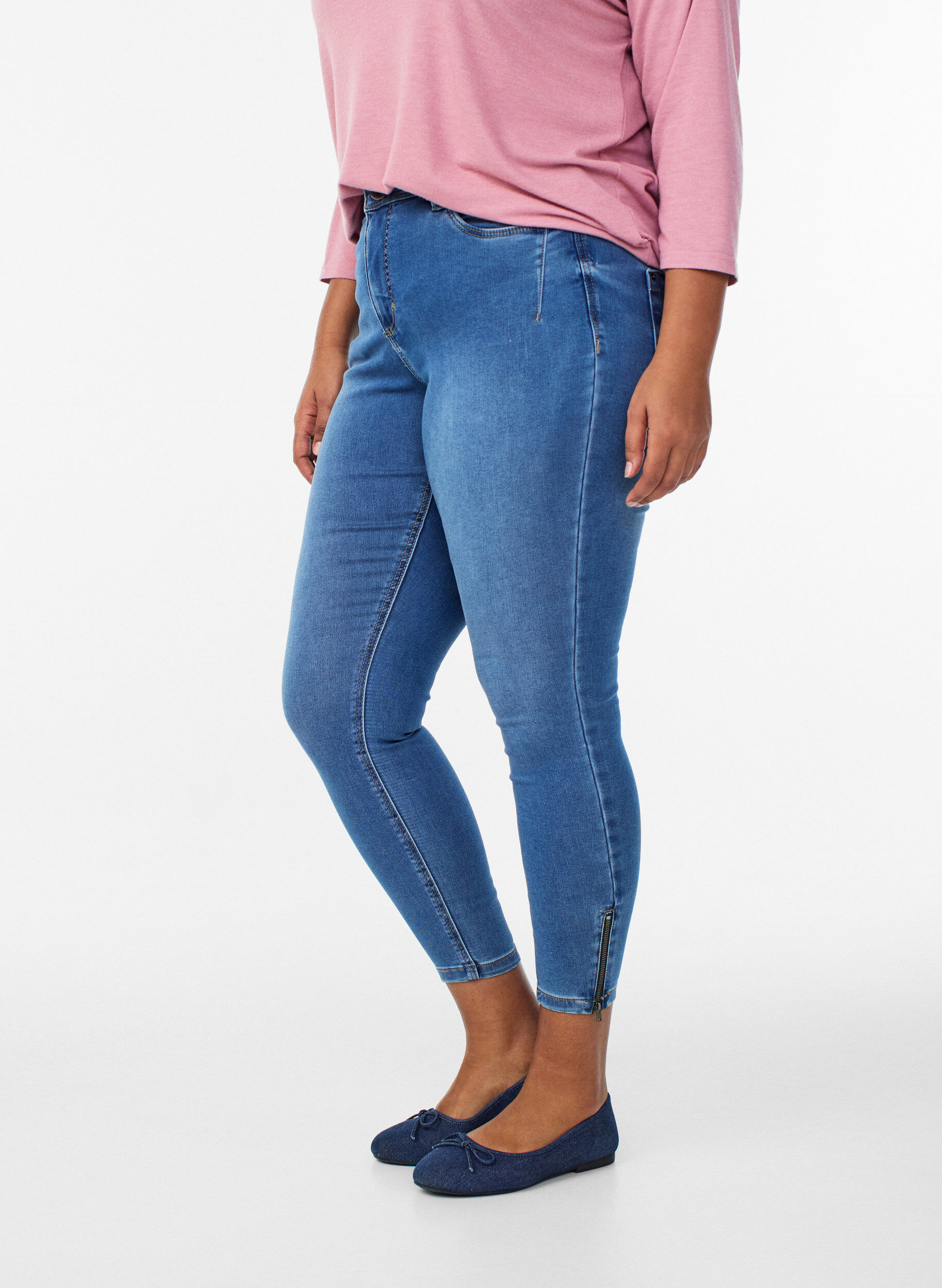 ZizziCropped Amy -farkut vetoketjuyksityiskohdalla, Sininen, Model image number 2