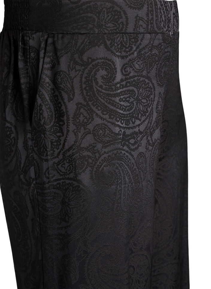 Rennot housut paisley-kuviolla ja korkealla vy&ouml;t&auml;r&ouml;ll&auml;, Musta, Packshot image number 2