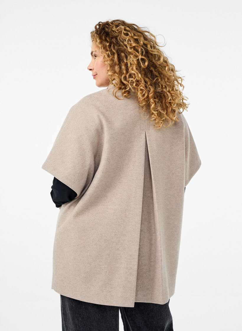Villakangastyylinen viittatakki, jossa on lyhyet hihat, Simply Taupe Mel., Model image number 1