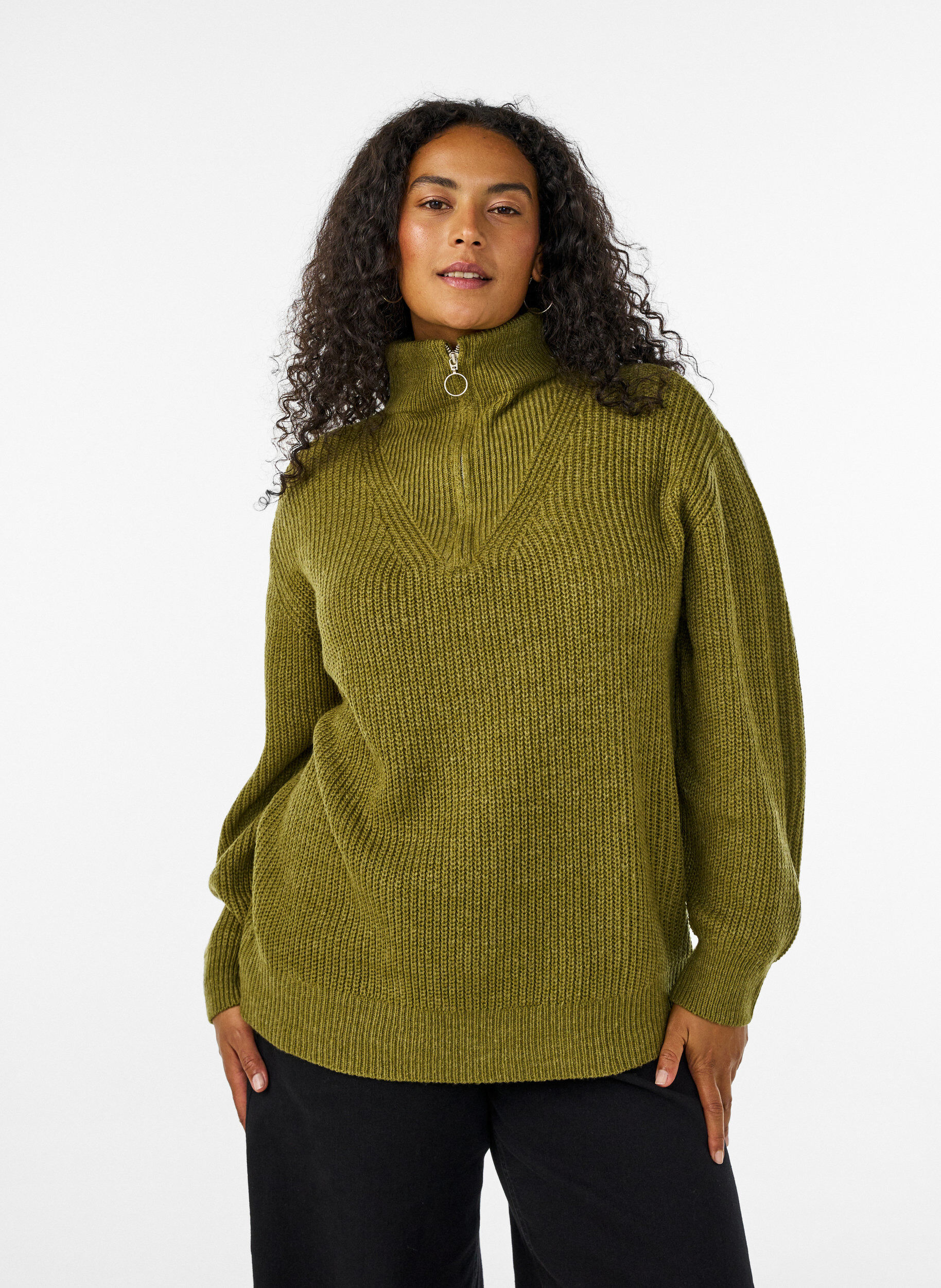 Neulepusero, jossa korkea kaulus ja vetoketju, Vihre&auml;, Model