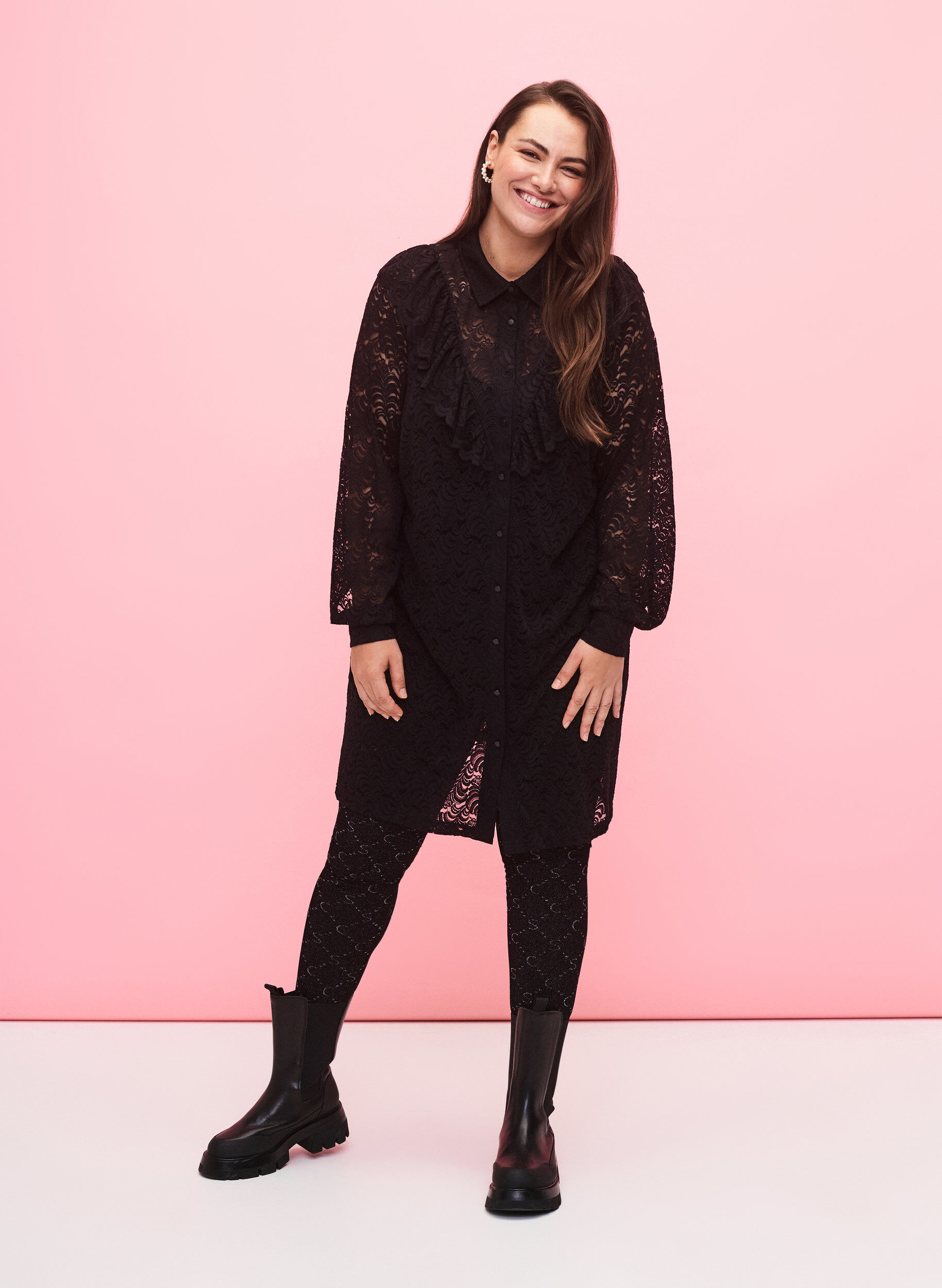 Zizzi Pitsinen paitamekko r&ouml;yhel&ouml;ill&auml;, Black, Model image number 2