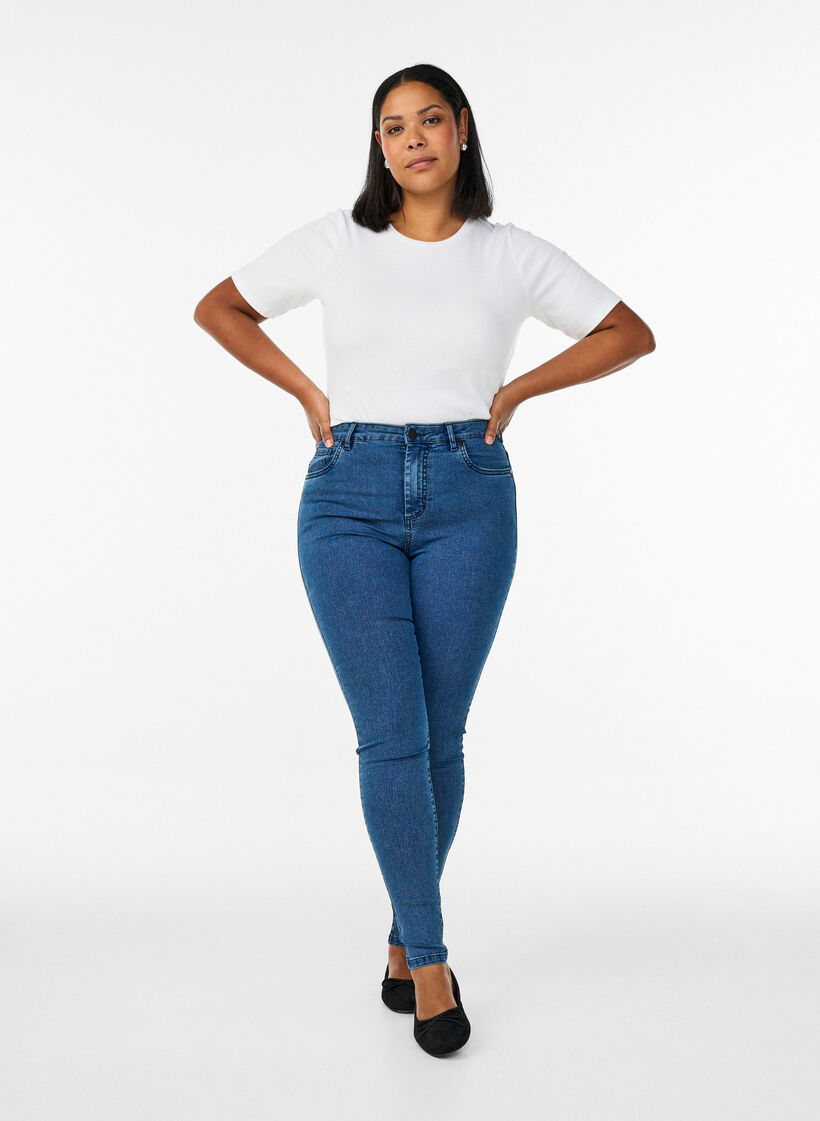 Amy korkea vy&ouml;t&auml;r&ouml;iset super slim fit -farkut, Sininen, Model image number 0