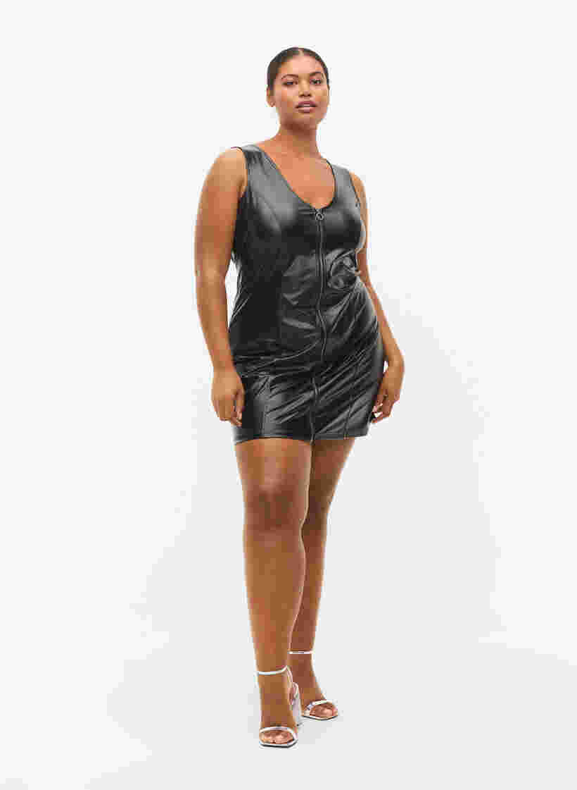 Keinonahkainen mekko  vetoketjulla, Black, Model image number 2