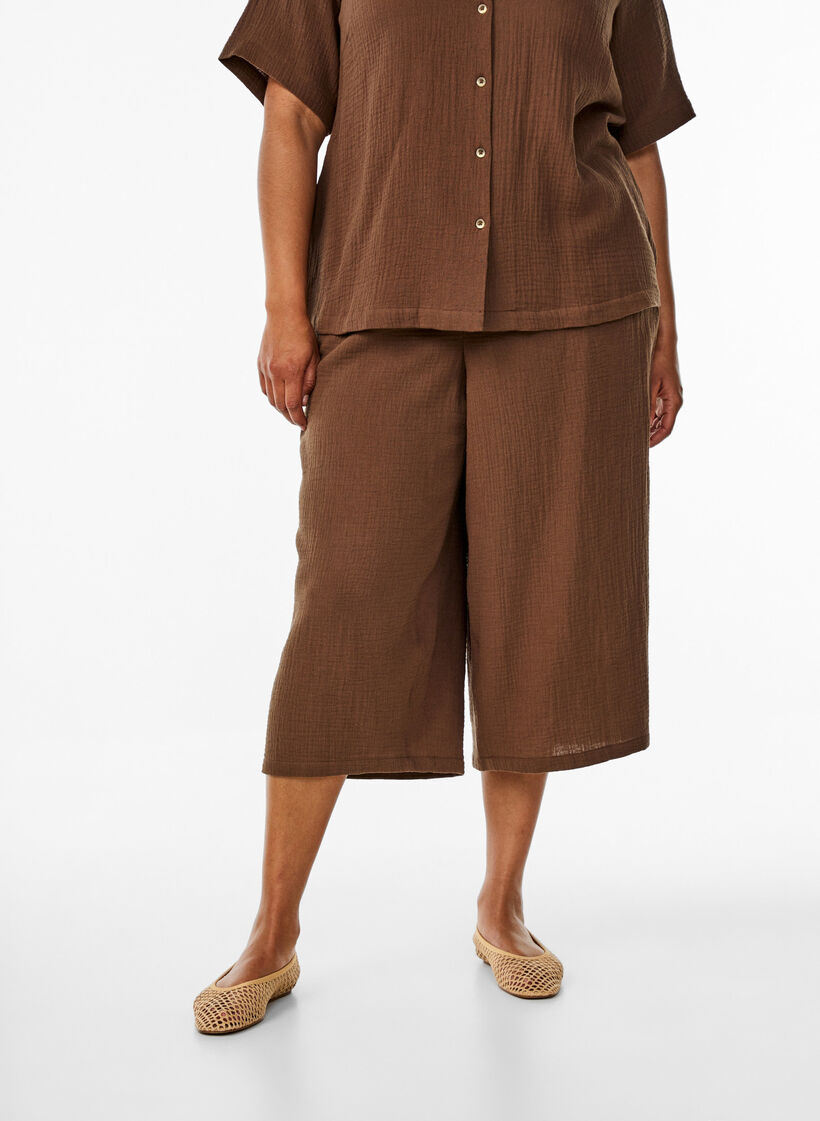 Culotte-housut puuvillamusliinia korkealla vy&ouml;t&auml;r&ouml;ll&auml;, Ruskea, Model image number 2