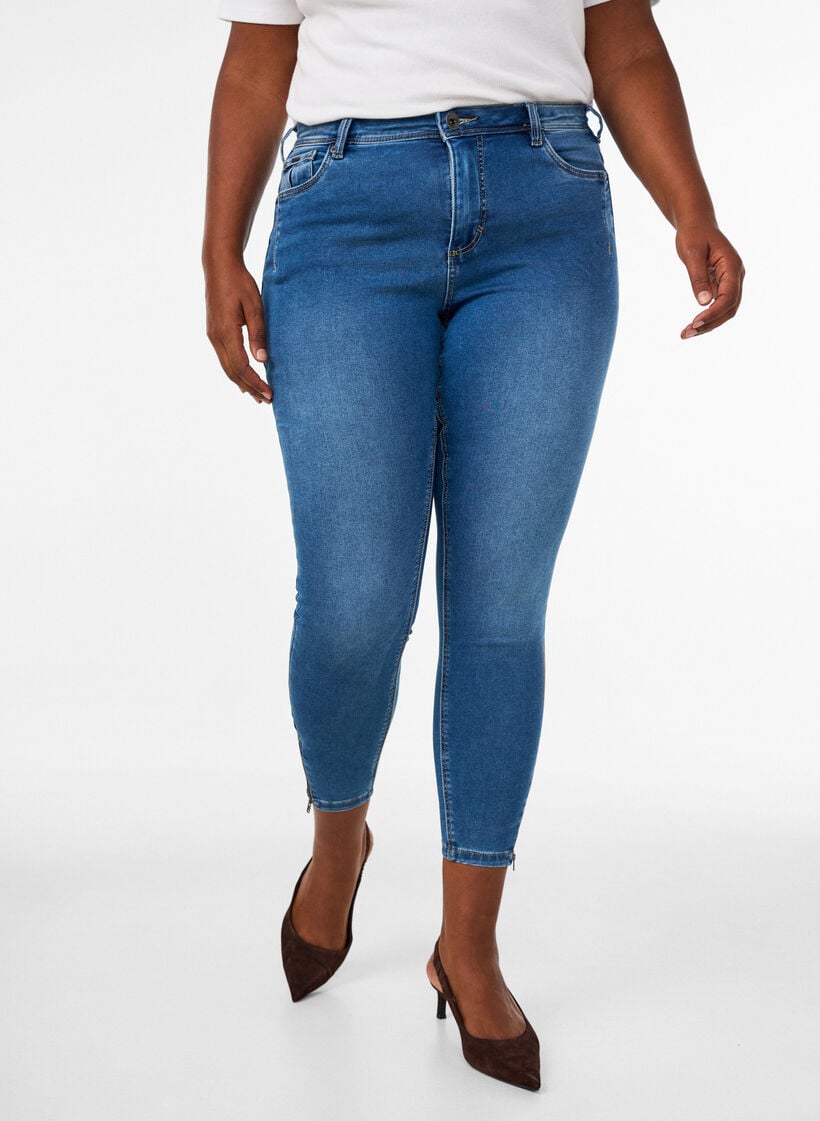 Cropped Amy -farkut vetoketjuyksityiskohdalla, Sininen, Model image number 3