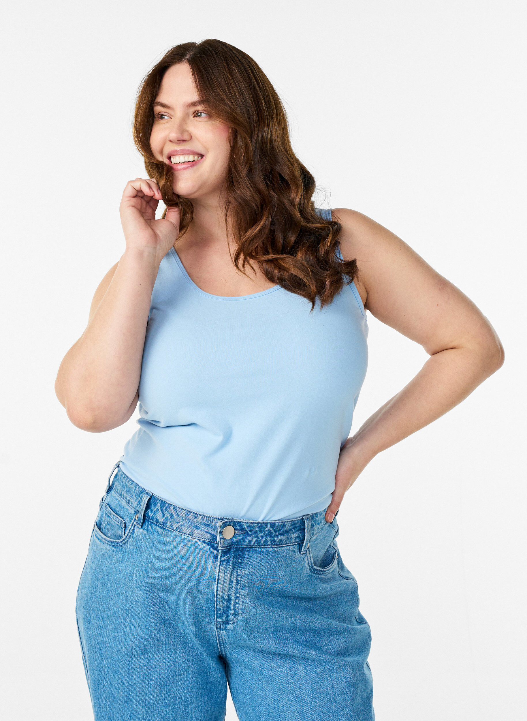 Yksiv&auml;rinen perus paita puuvillasta, Sininen, Model