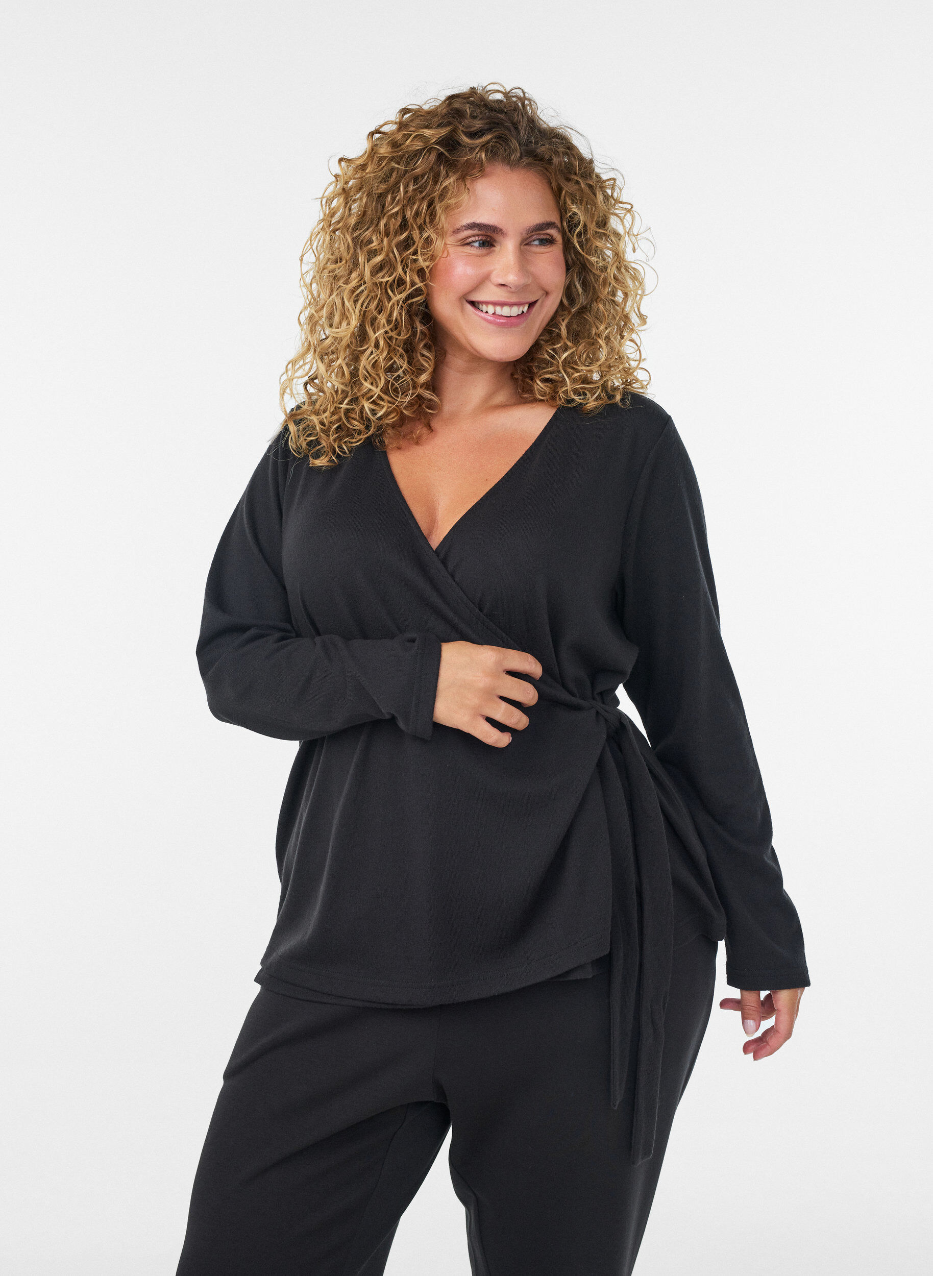 ZizziJersey-kietaisupusero solmittavalla nauhalla, Musta, Model image number 0