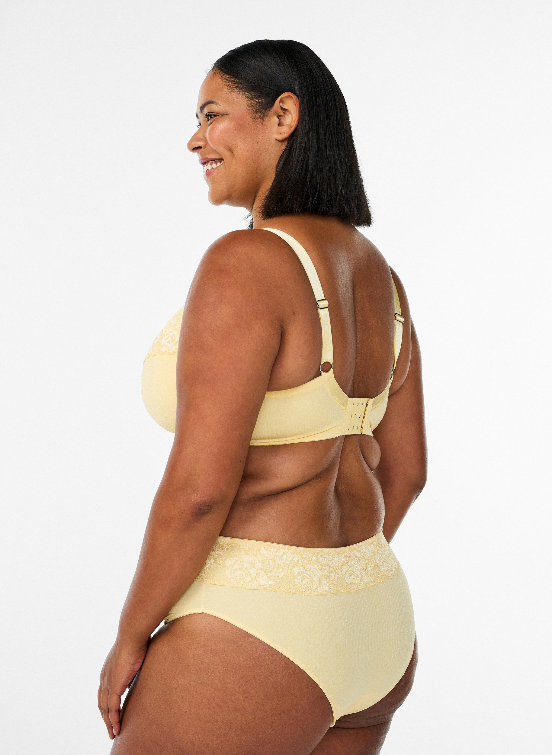 Zizzi Topatut rintaliivit pitsill&auml; ja dobby-kuviolla, Keltainen, Model image number 2