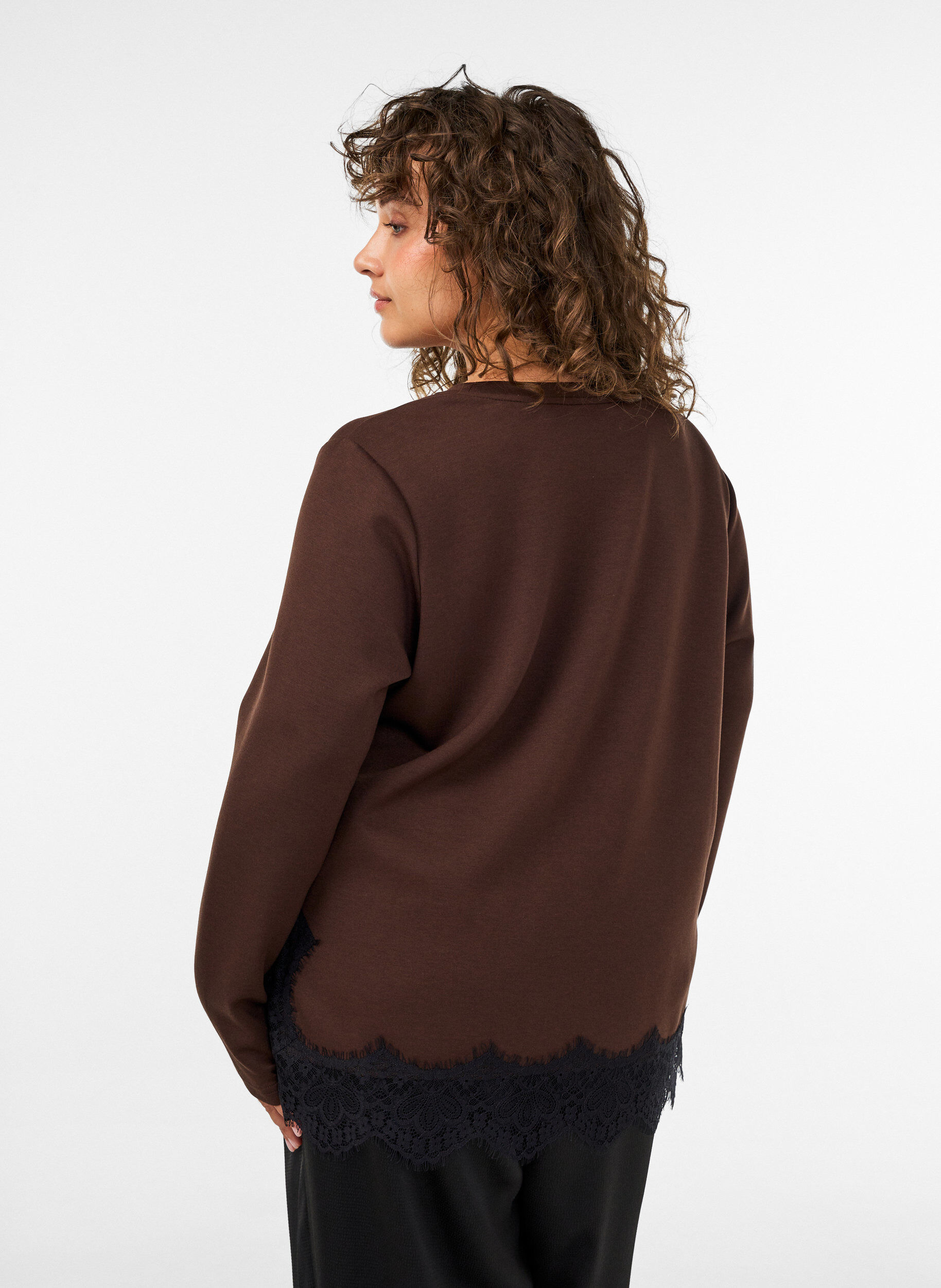 ZizziJersey-pusero pitsisomisteilla, Ruskea, Model image number 2