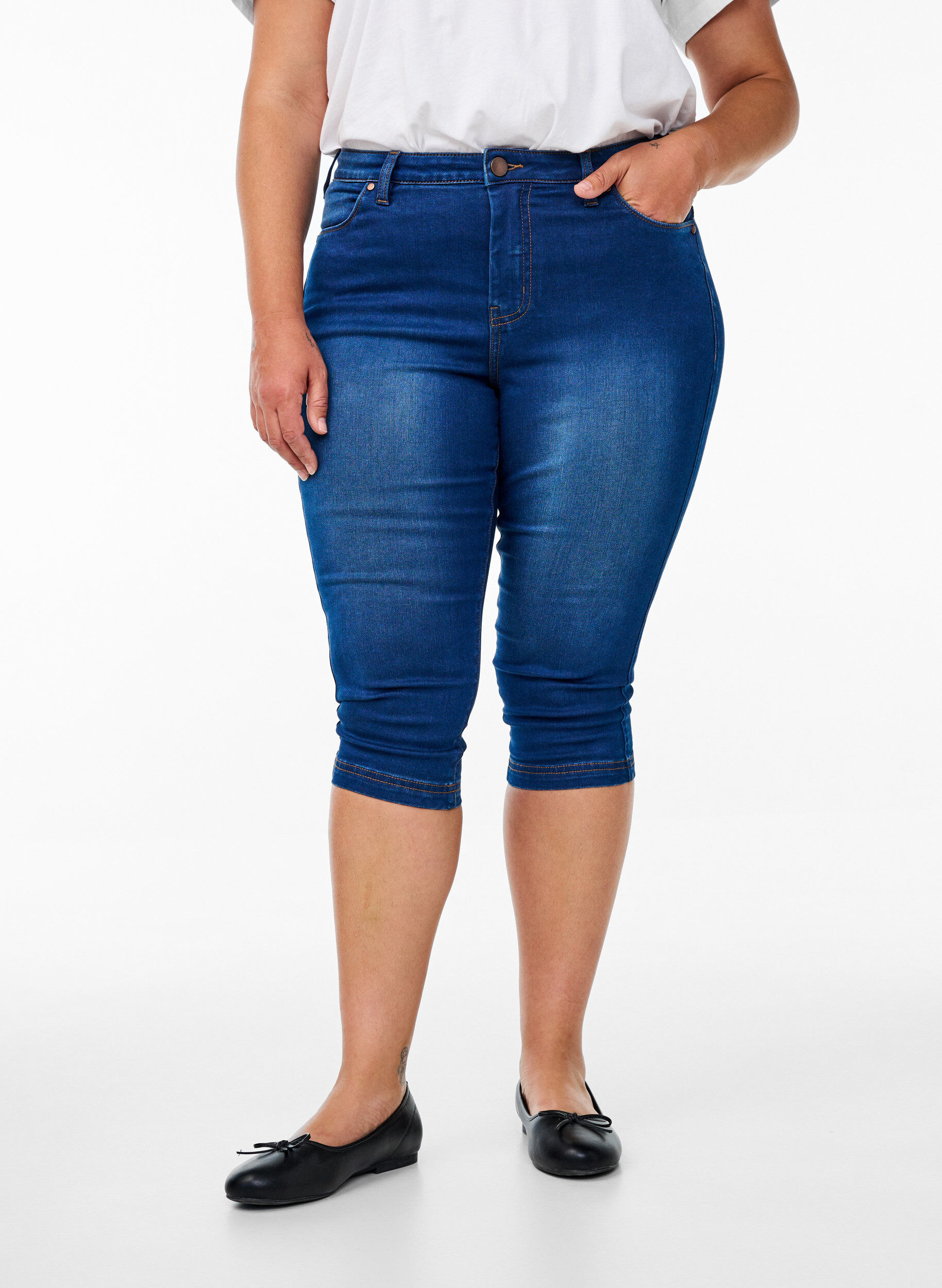 ZizziKorkeavy&ouml;t&auml;r&ouml;iset Amy-farkkucaprit super slim fit, Sininen, Model image number 2