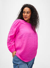 Tencel ™ -modaalista valmistettu pusero kirjotuilla yksityiskohdilla., Phlox Pink, Model