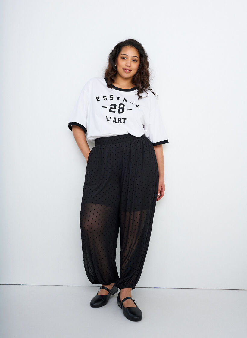 Puuvilla T-paita tekstiprintill&auml; ja laatikkomainen istuvuus, Valkoinen, Image image number 0