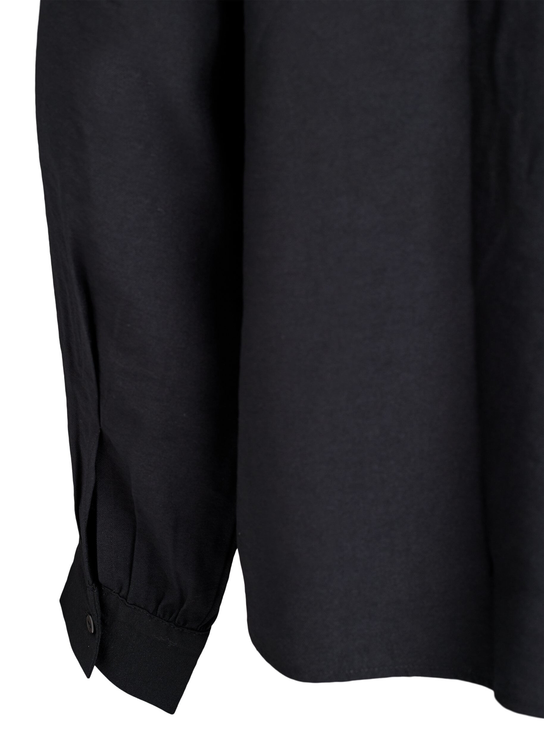 Zizzi Paitapusero nappiyksityiskohdalla takana, Musta, Packshot image number 3